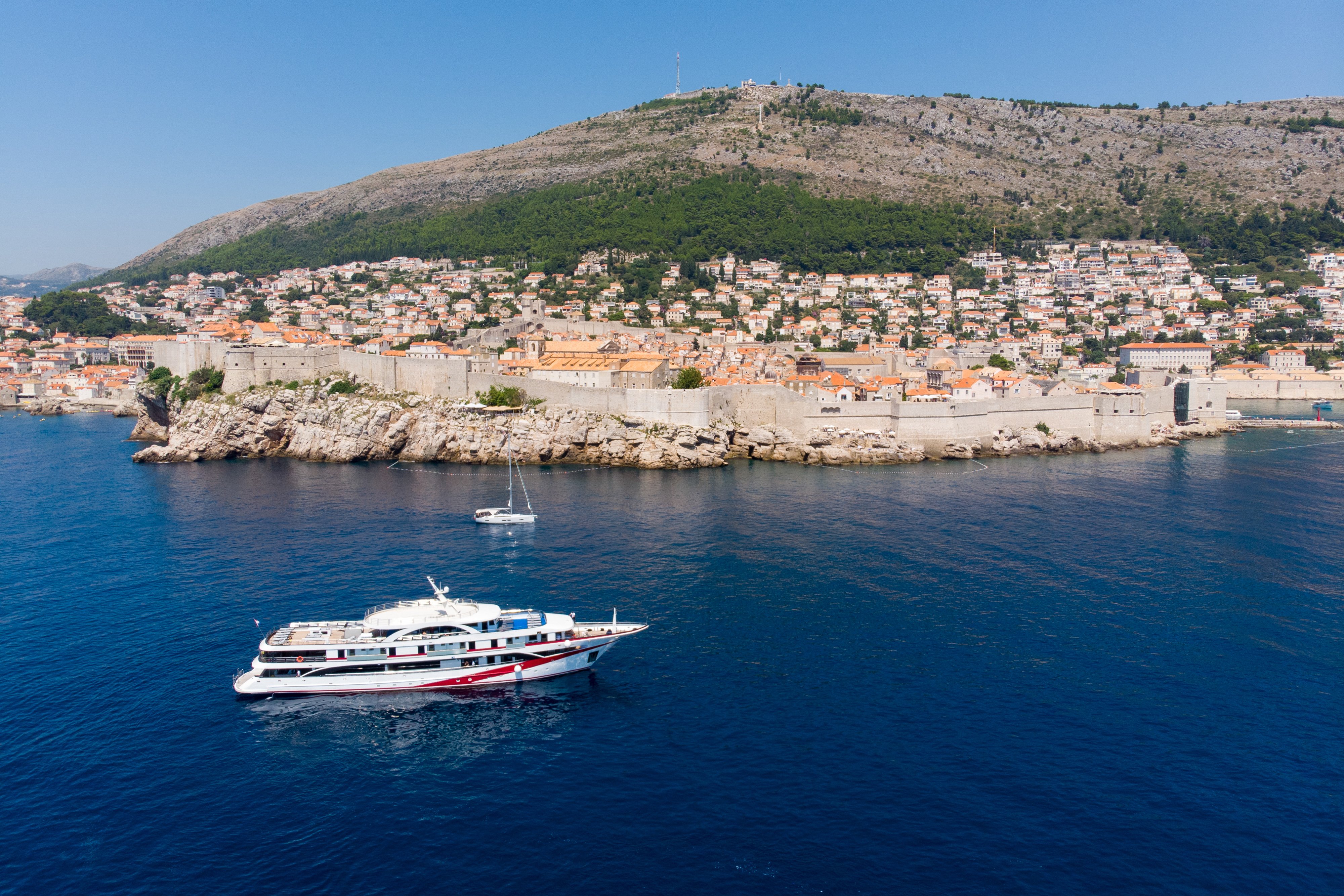 Antaris - Motor Yacht in Split