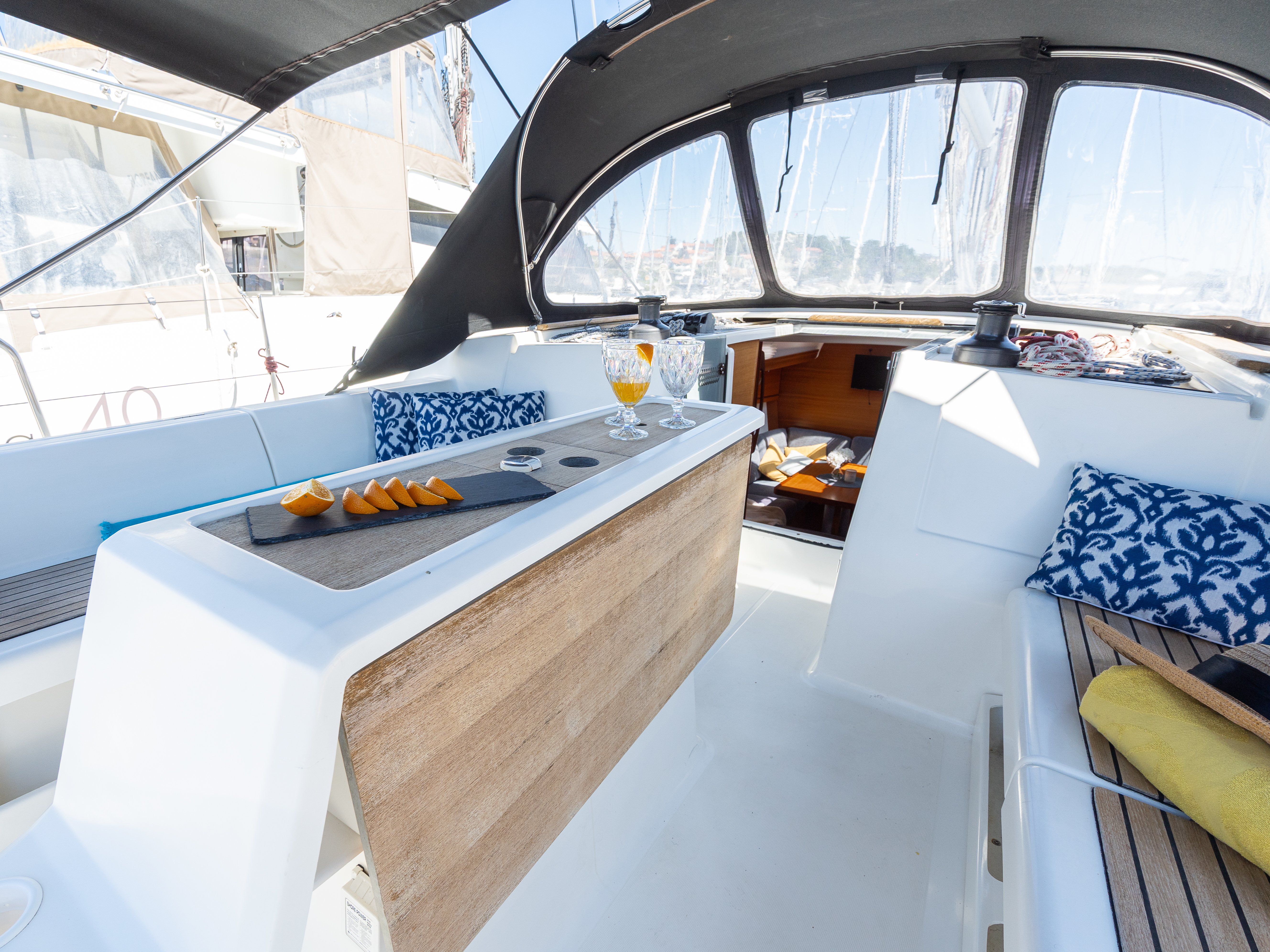 Apus - Sailboat in Pula