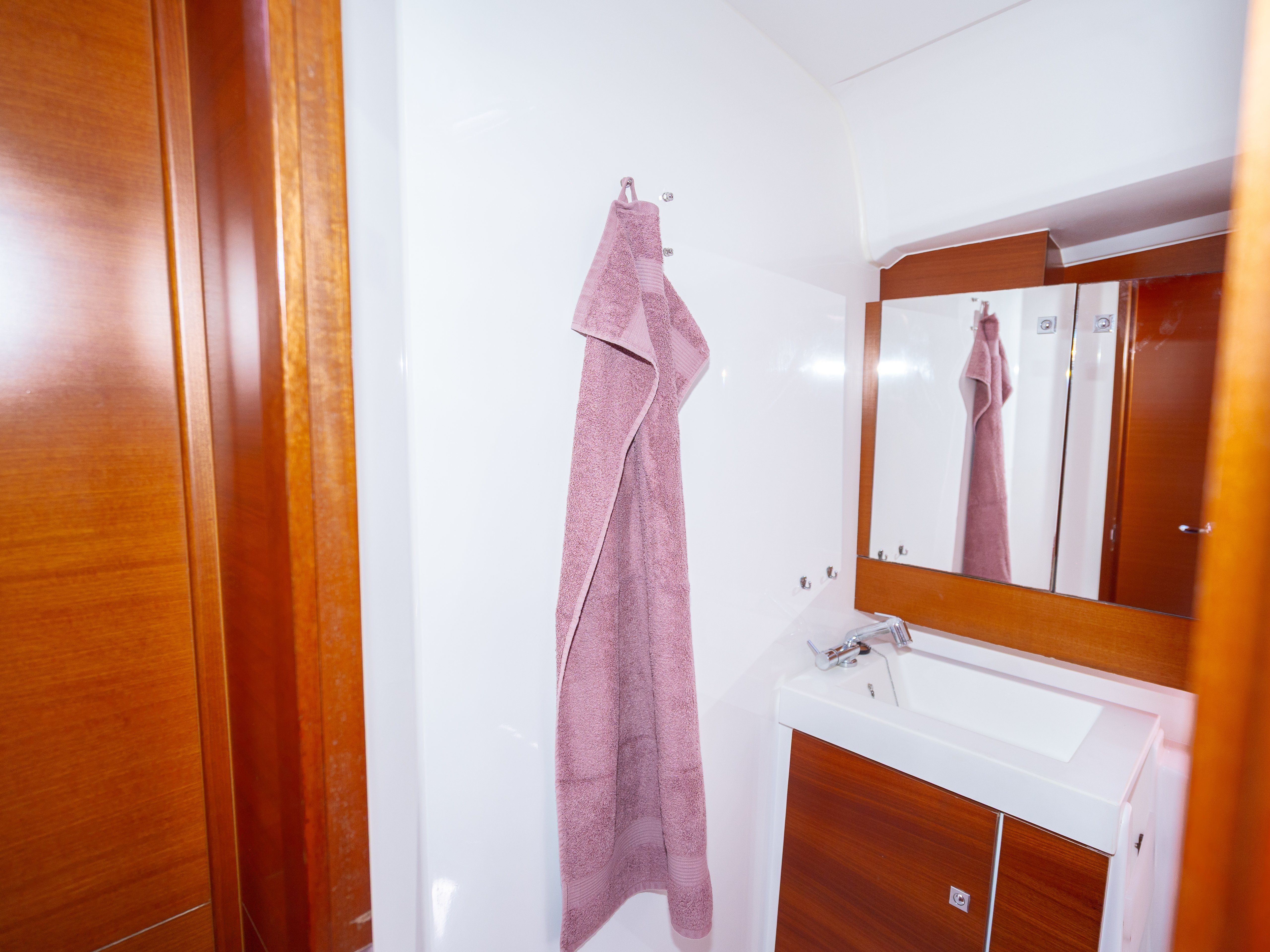 Apus - Sailboat in Pula