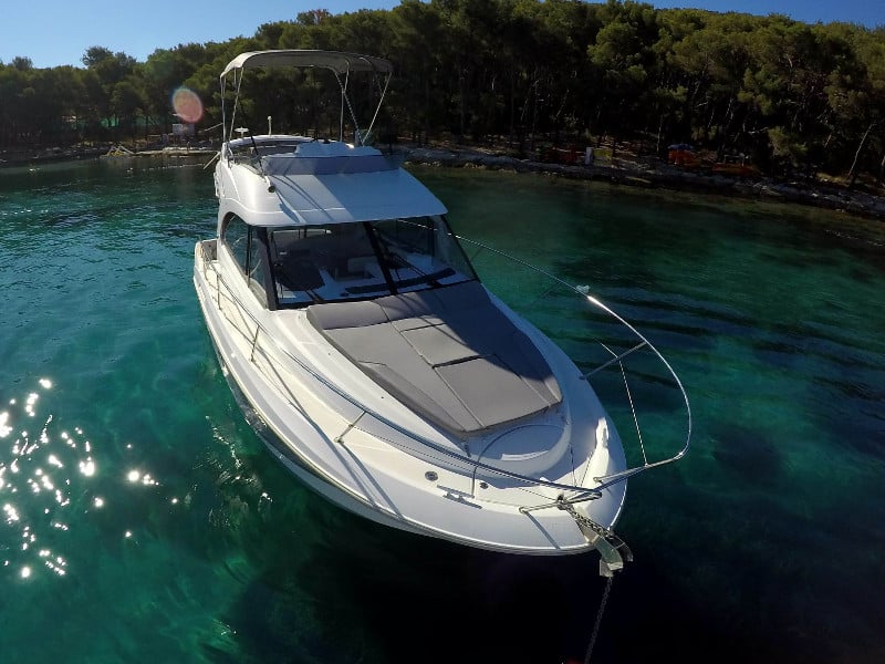 Lumar SeaMotion - Motor Yacht in Split