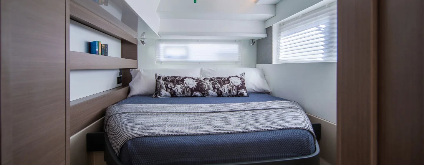 Moorings 4200/3/3 Exclusive - Catamaran in Wickhams Cay 2