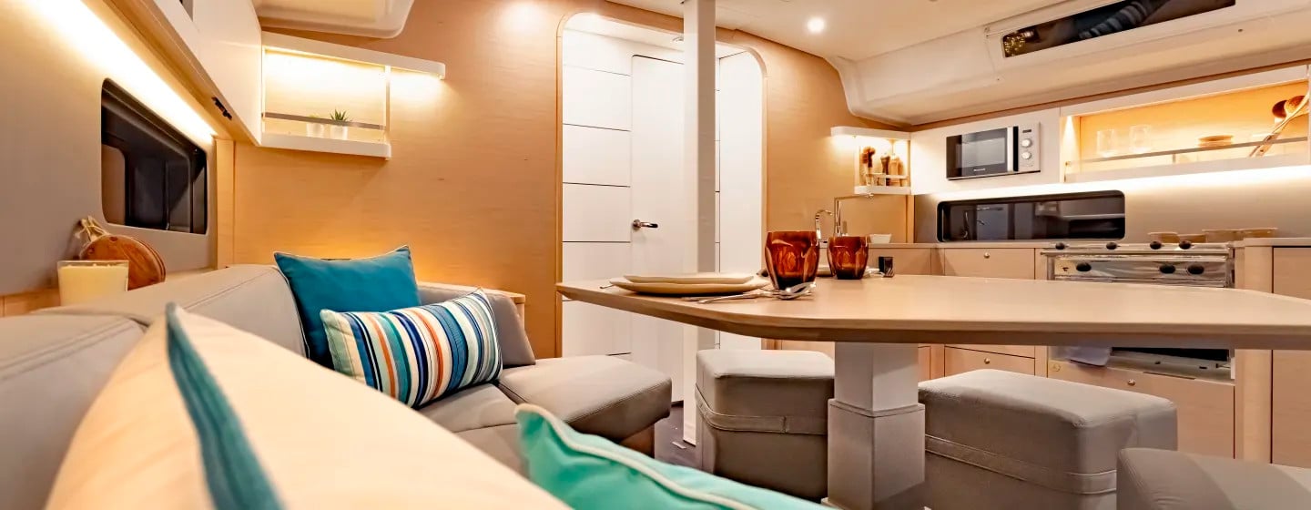 Moorings 44.3 Exclusive - Sailboat in Wickhams Cay 2