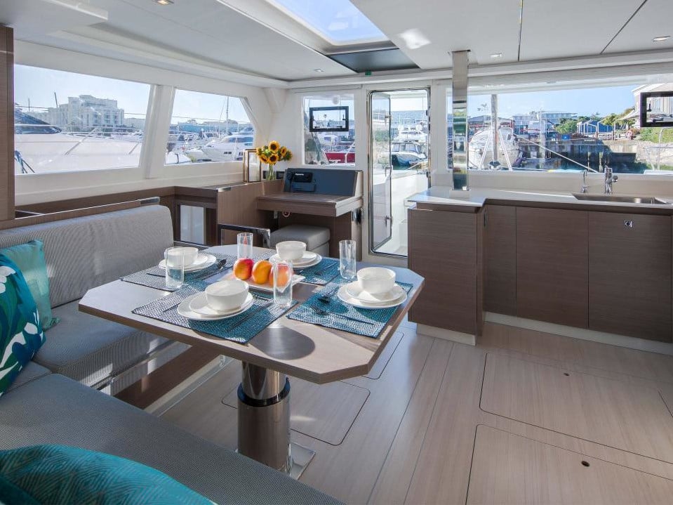 Moorings 4200/4 Club - Catamaran in Città Metropolitana di Napoli