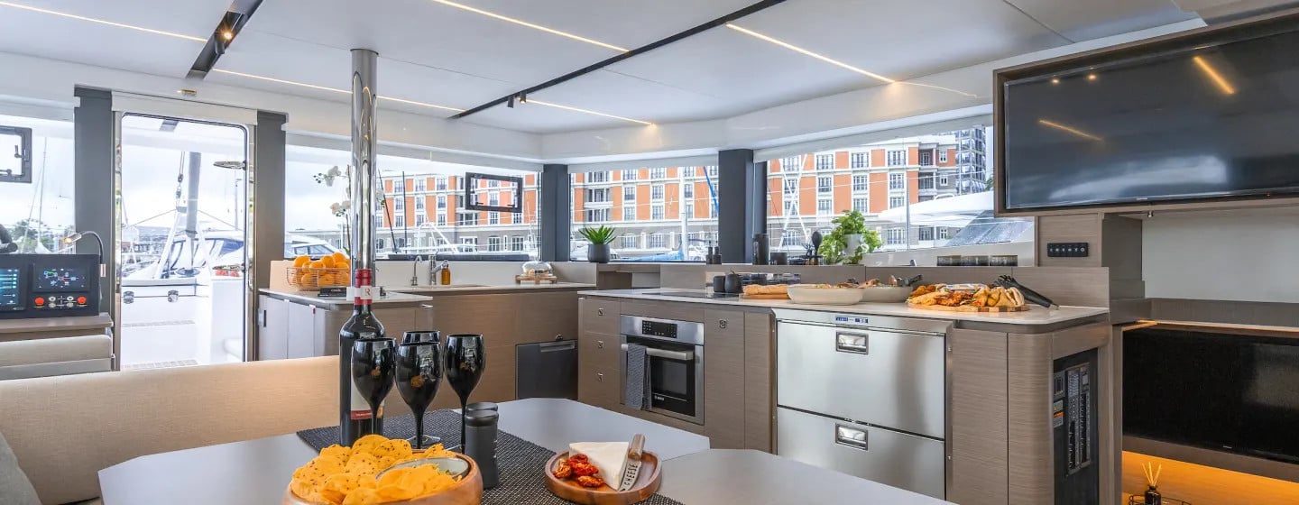 Moorings 4600 Exclusive - Catamaran in Rodney Bay