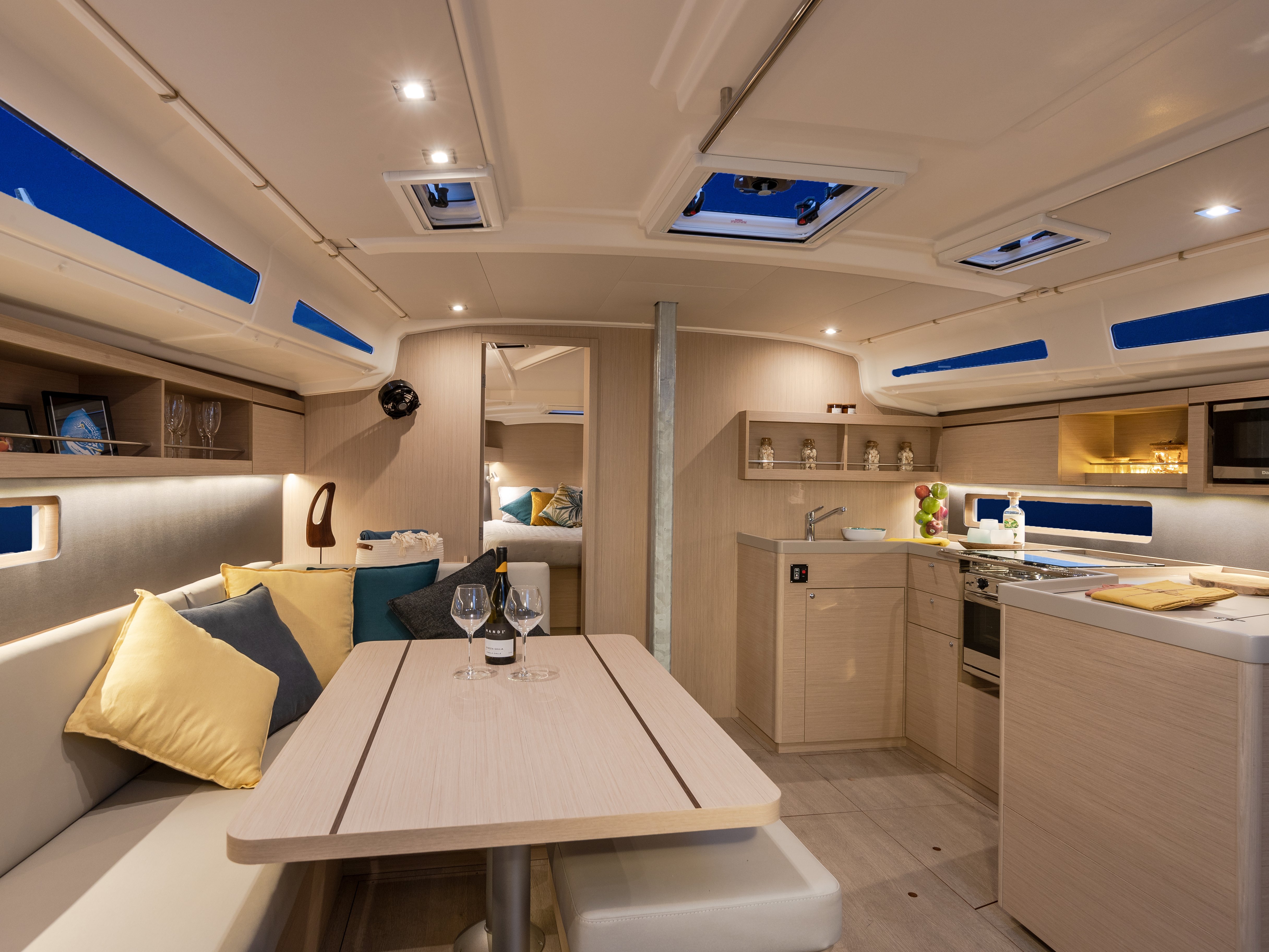 Moorings 42.3 Club - Sailboat in Wickhams Cay 2