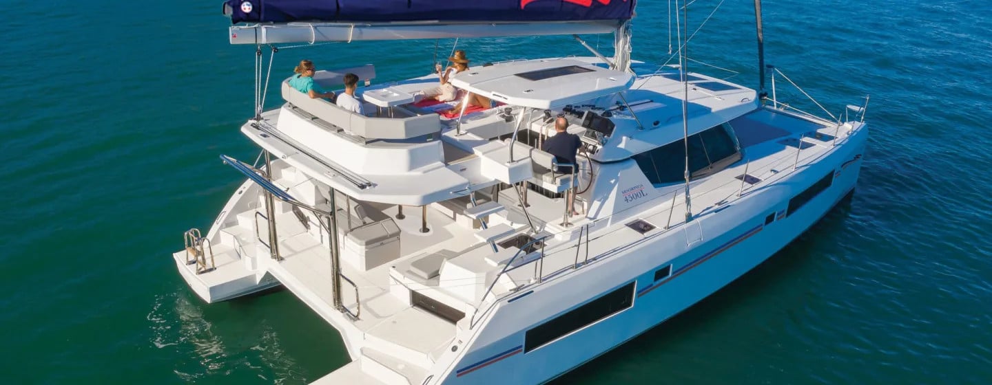 Moorings 4500L/10 Exclusive - Catamaran in Wickhams Cay 2