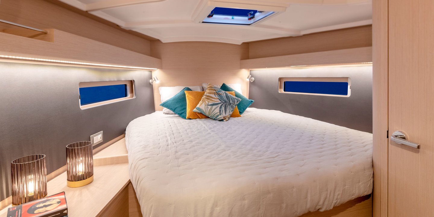 Moorings 42.3 Exclusive - Sailboat in Saint George's