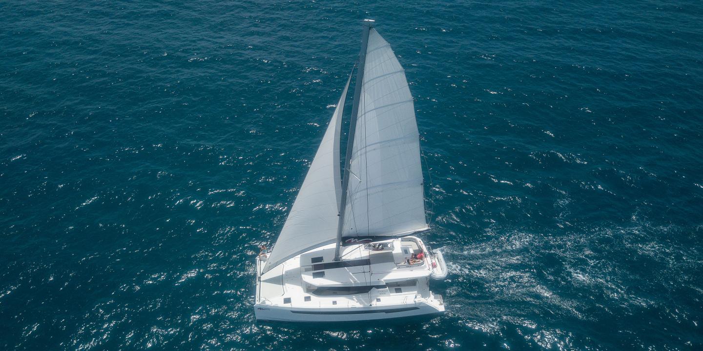 Moorings 5000-5 Club - Catamaran in Wickhams Cay 2