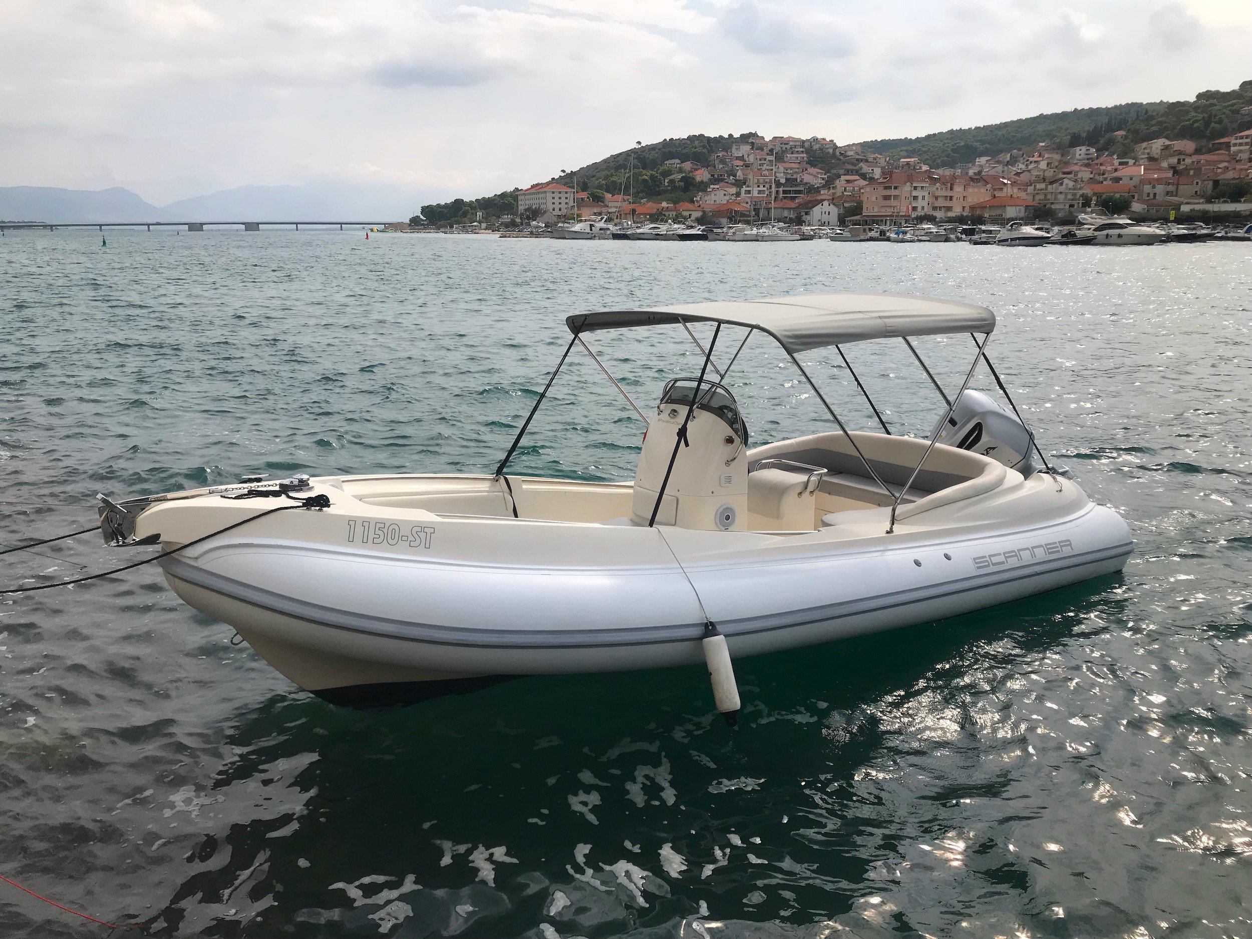 Envy Tender - Motor Yacht in Trogir
