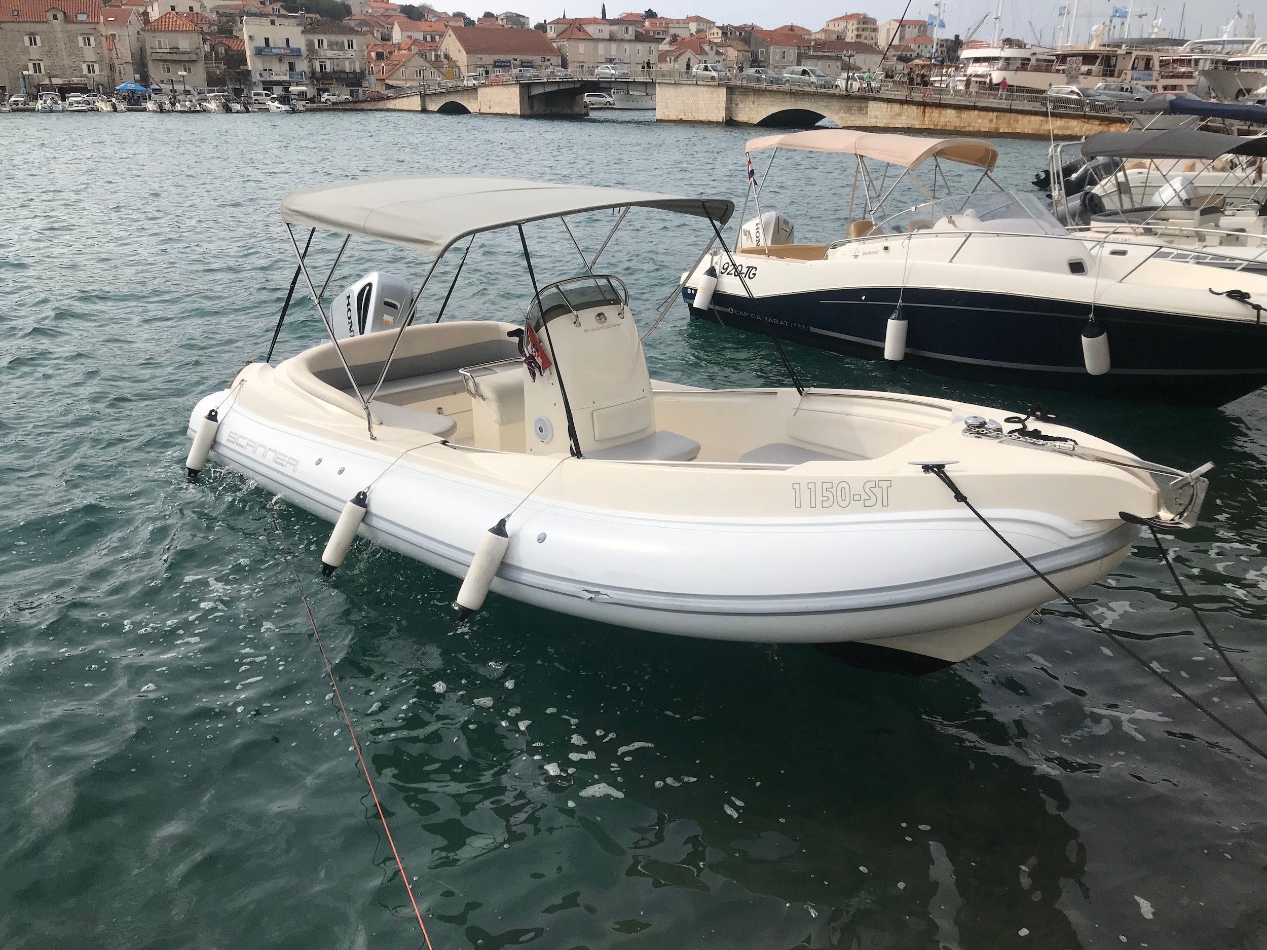 Envy Tender - Motor Yacht in Trogir