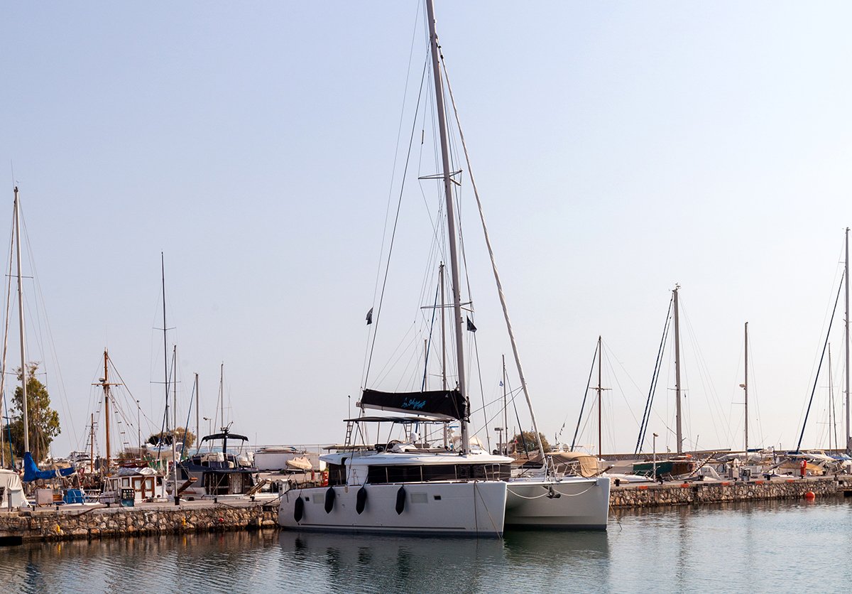 Smile - Catamaran in Alimos