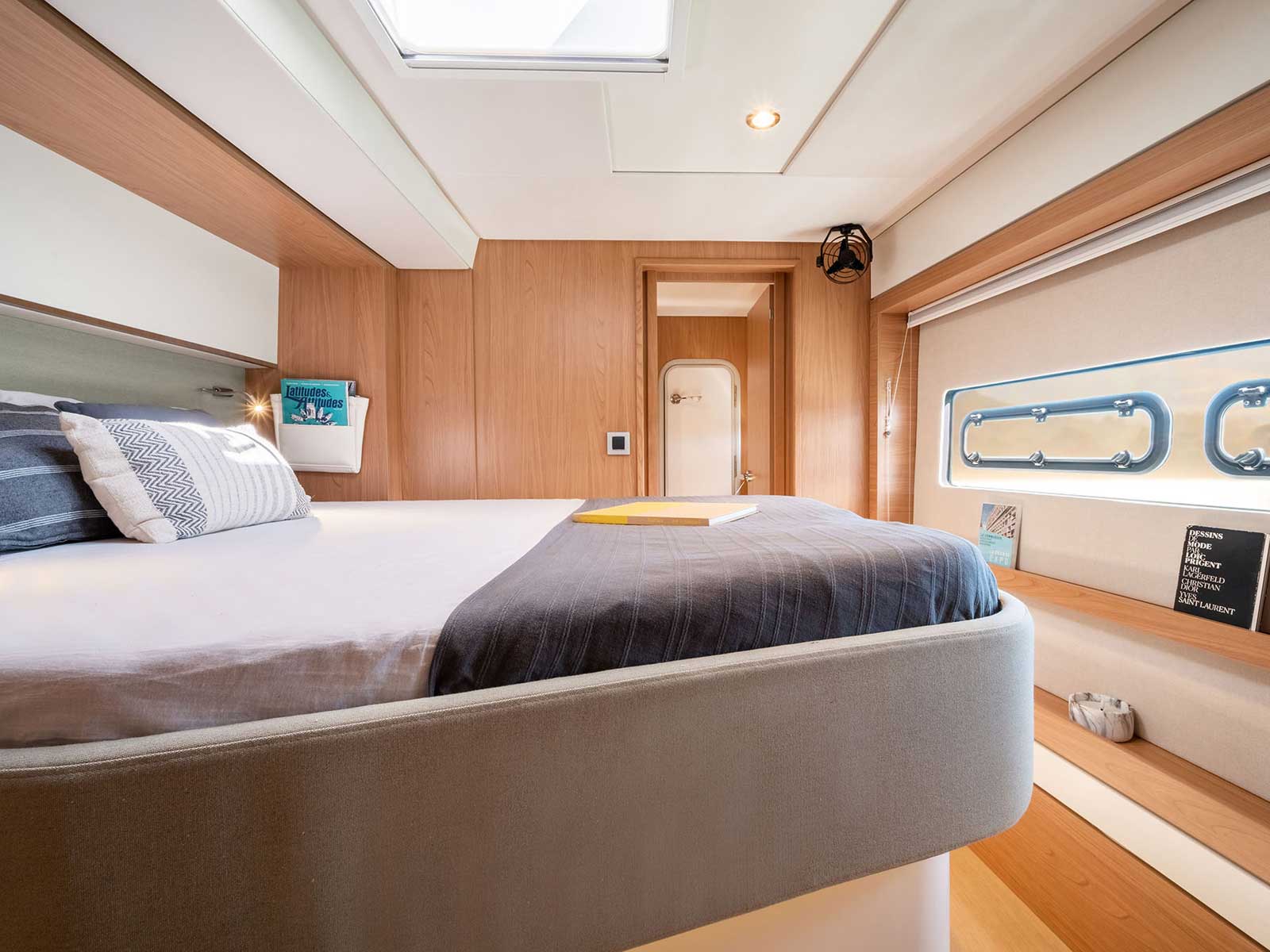 Blue Moon - Catamaran in Eivissa