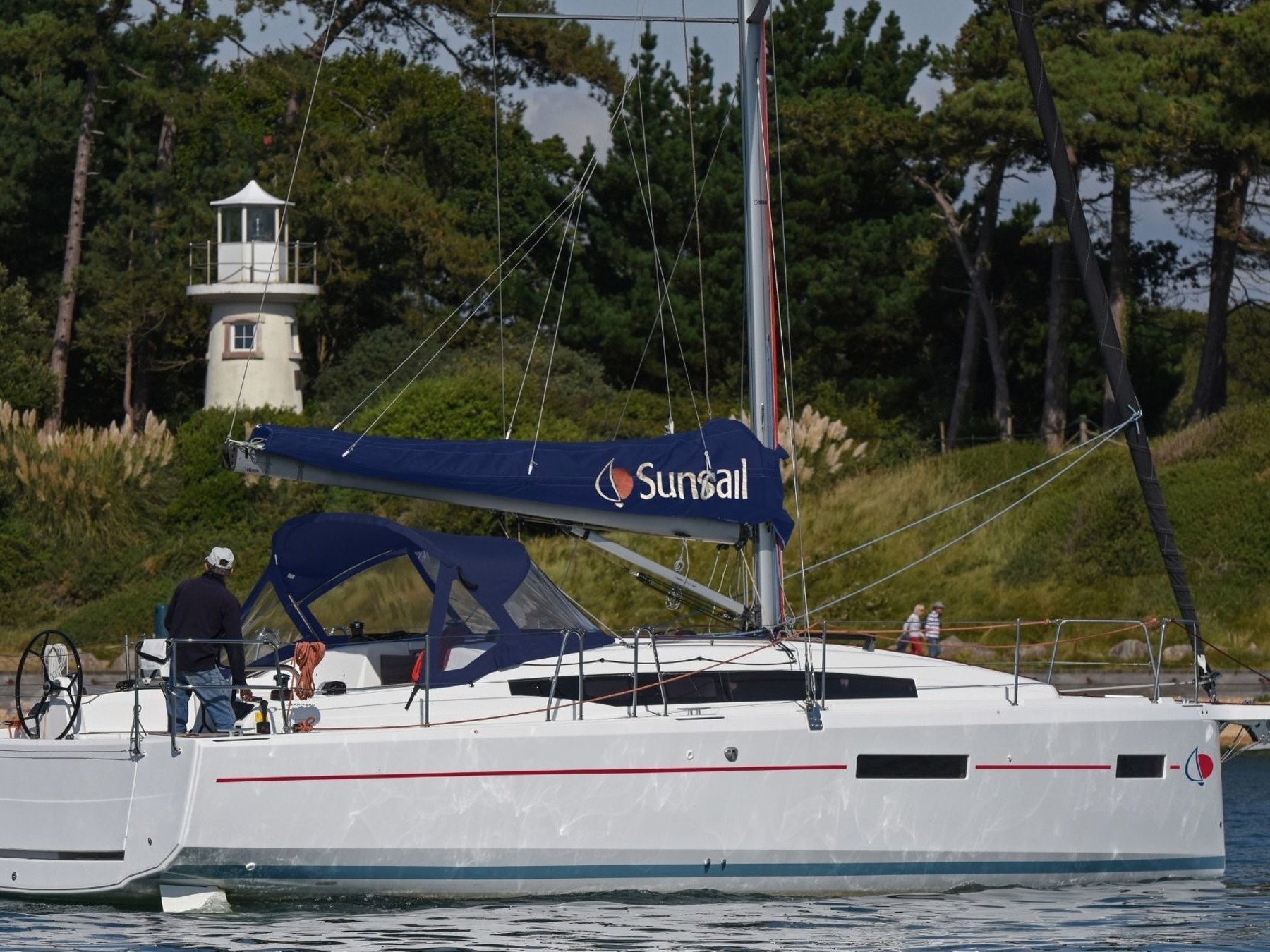 Sunsail 38.0 Premium - Sailboat in Lefkada