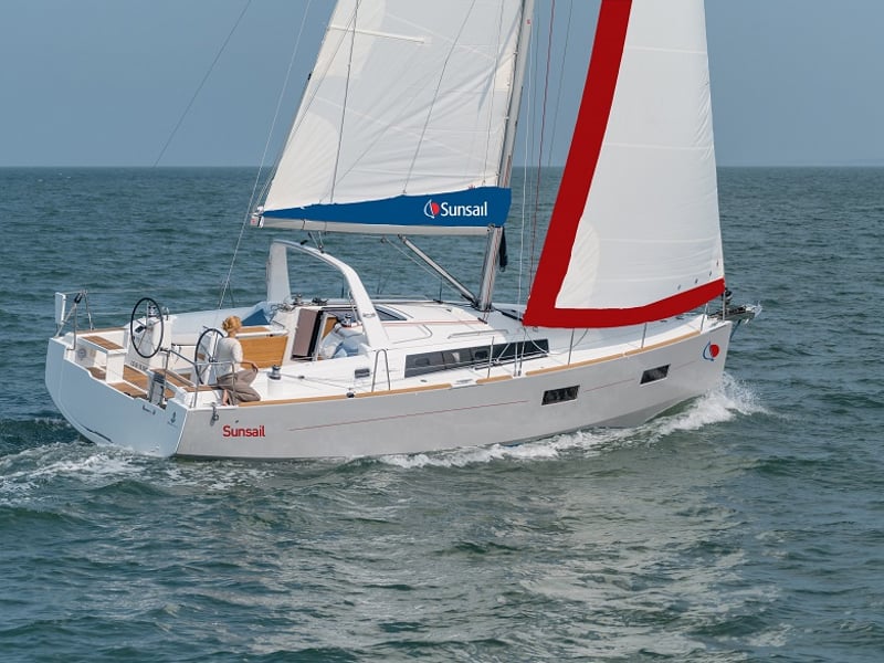 Oceanis 38 Classic - Sailboat in Cannigione
