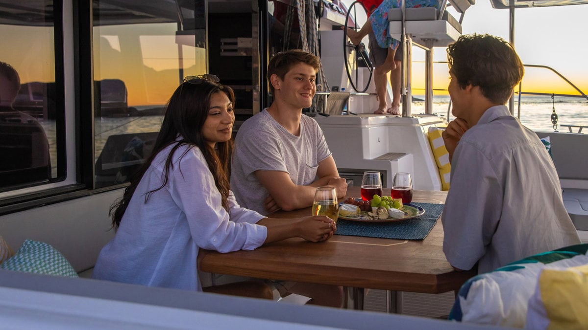 Sunsail 424/4/4 Premium - Catamaran in Wickhams Cay 2