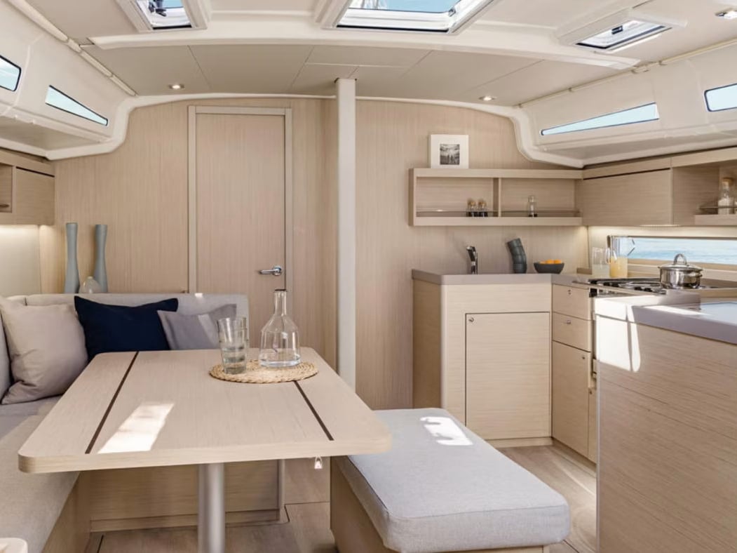 Sunsail 42 Premium - Sailboat in Wickhams Cay 2