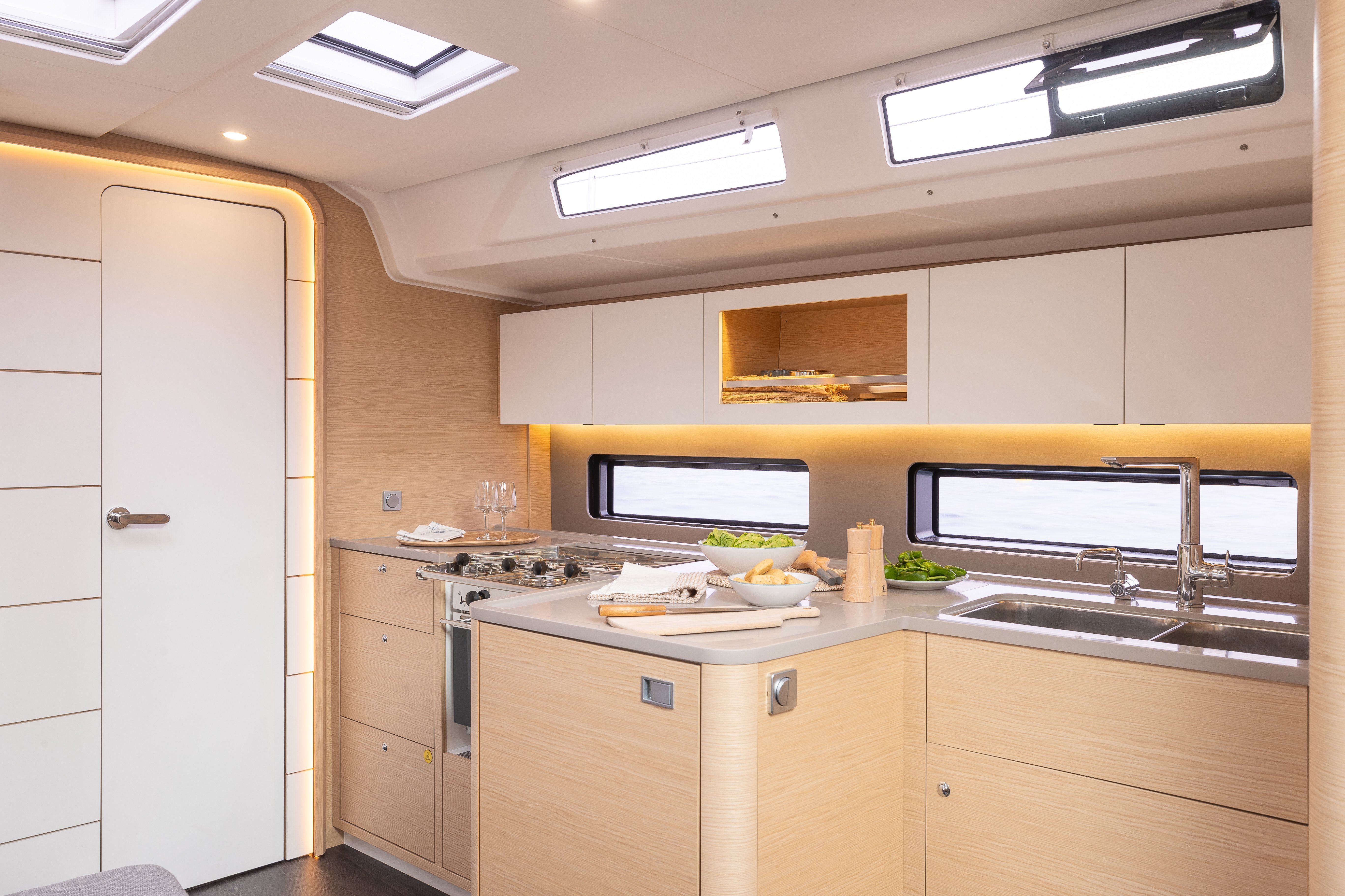 Sunsail 41.3 Premium - Sailboat in Marina