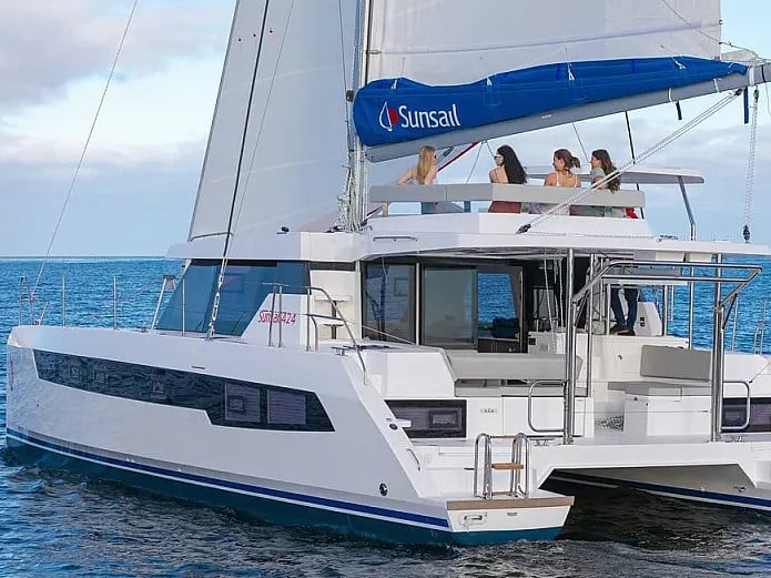 Sunsail 424/4/4 Classic - Catamaran in Uturoa