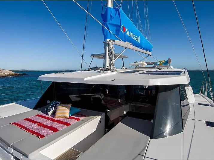 Sunsail 424/4/4 Classic - Catamaran in Uturoa