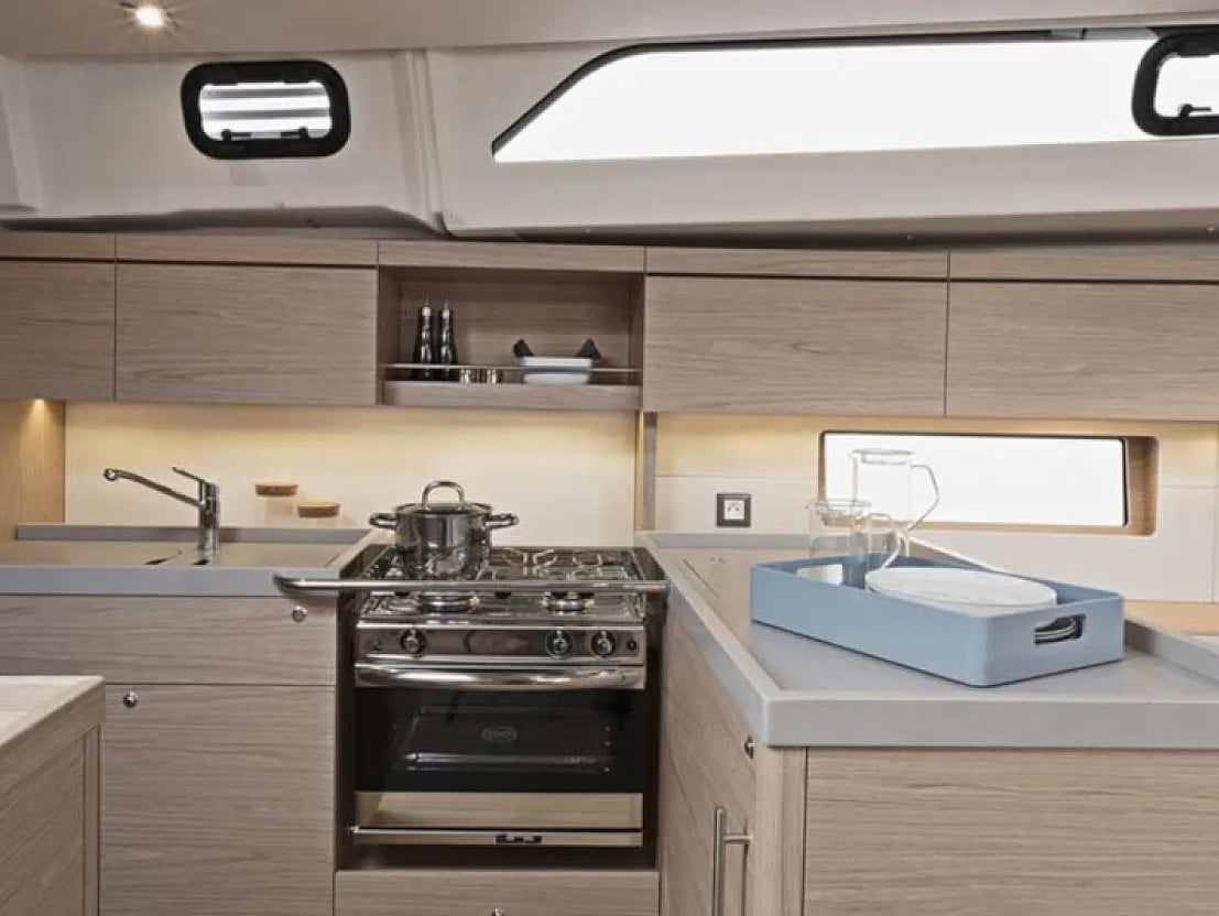 Oceanis 461/3/3 Premium - Sailboat in Wickhams Cay 2