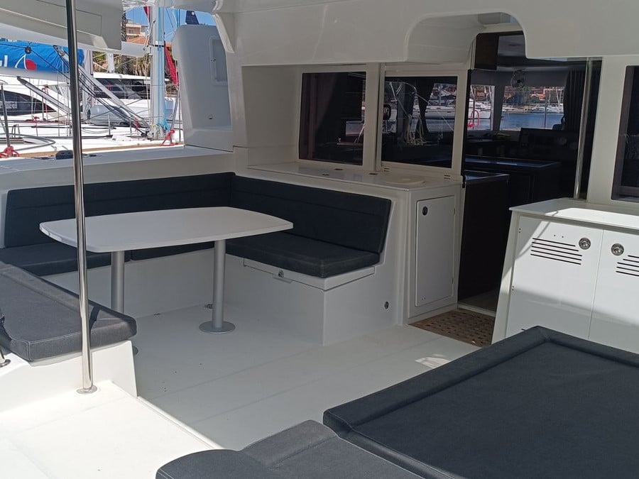 Sunsail Lagoon 450F Classic - Catamaran in Tonnarella