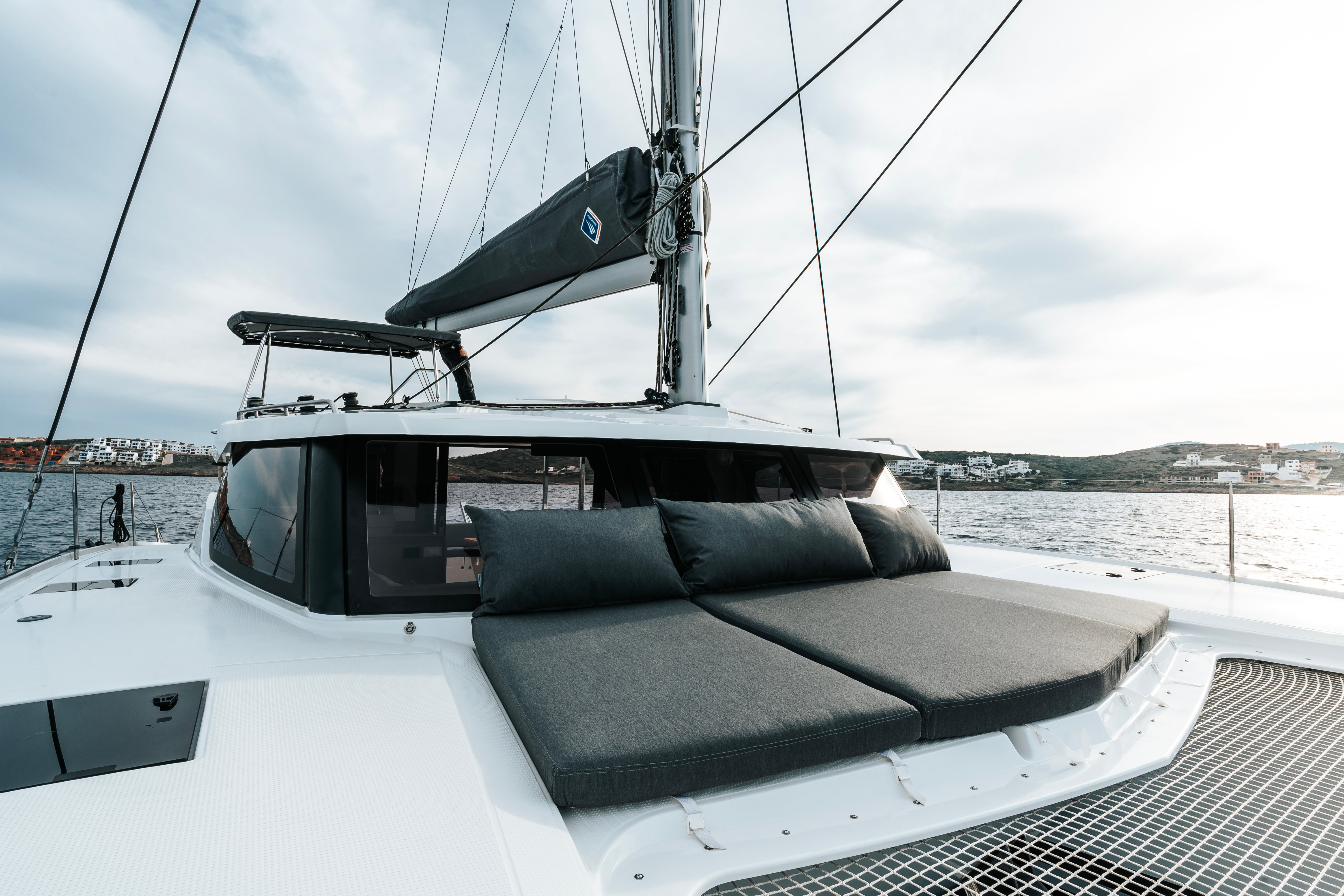 Carpe Vitam - Katamaran içinde Anatoliki Attiki