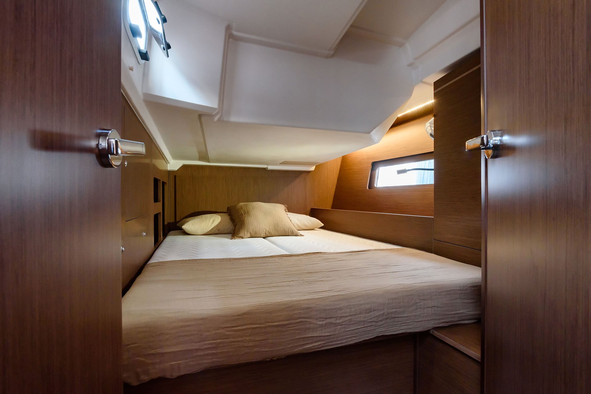 Circe - Water maker, Solar Panel - Sailboat in Cannigione