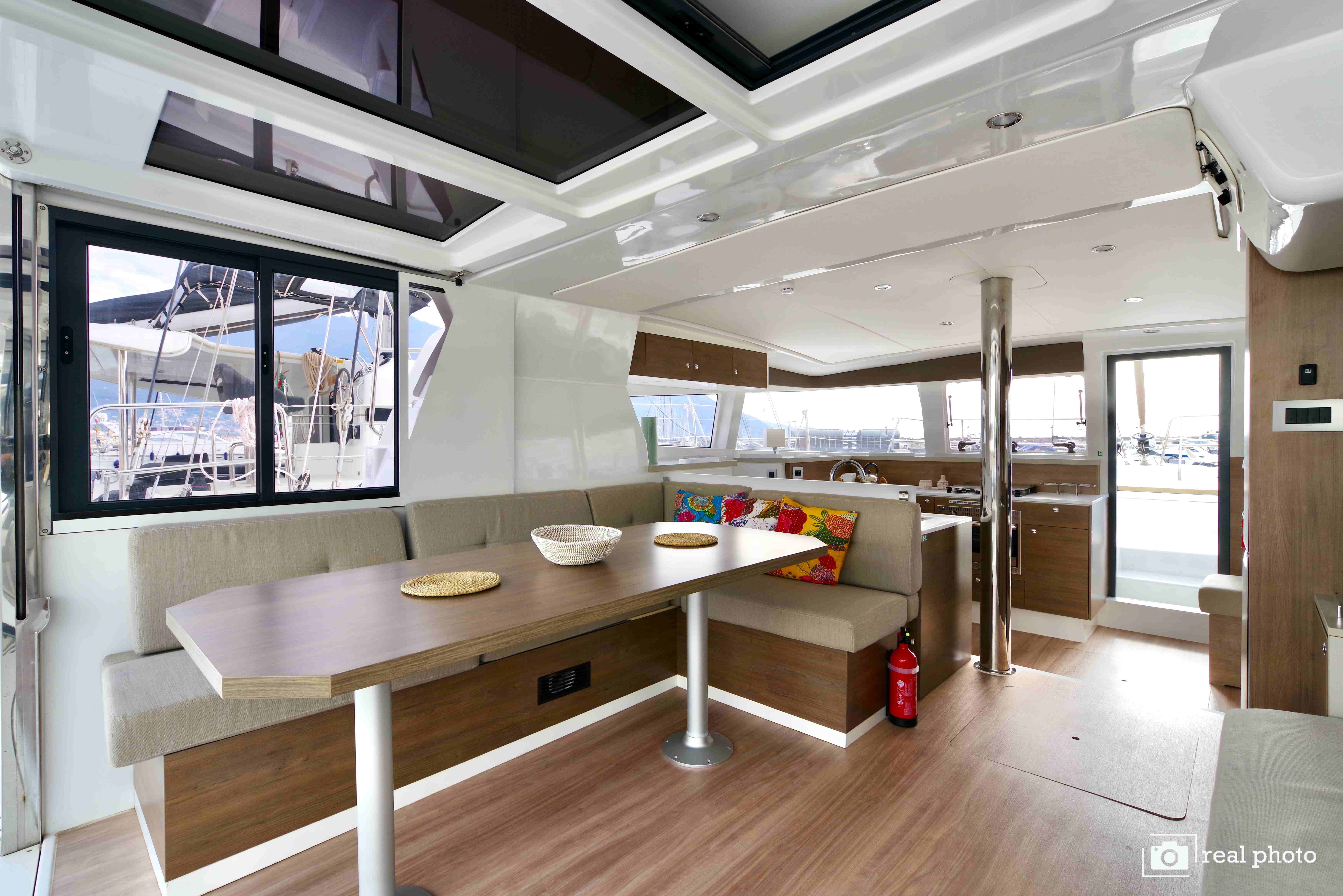 Ferdi - A/C, Generator, Water maker - Catamaran in Castellammare di Stabia