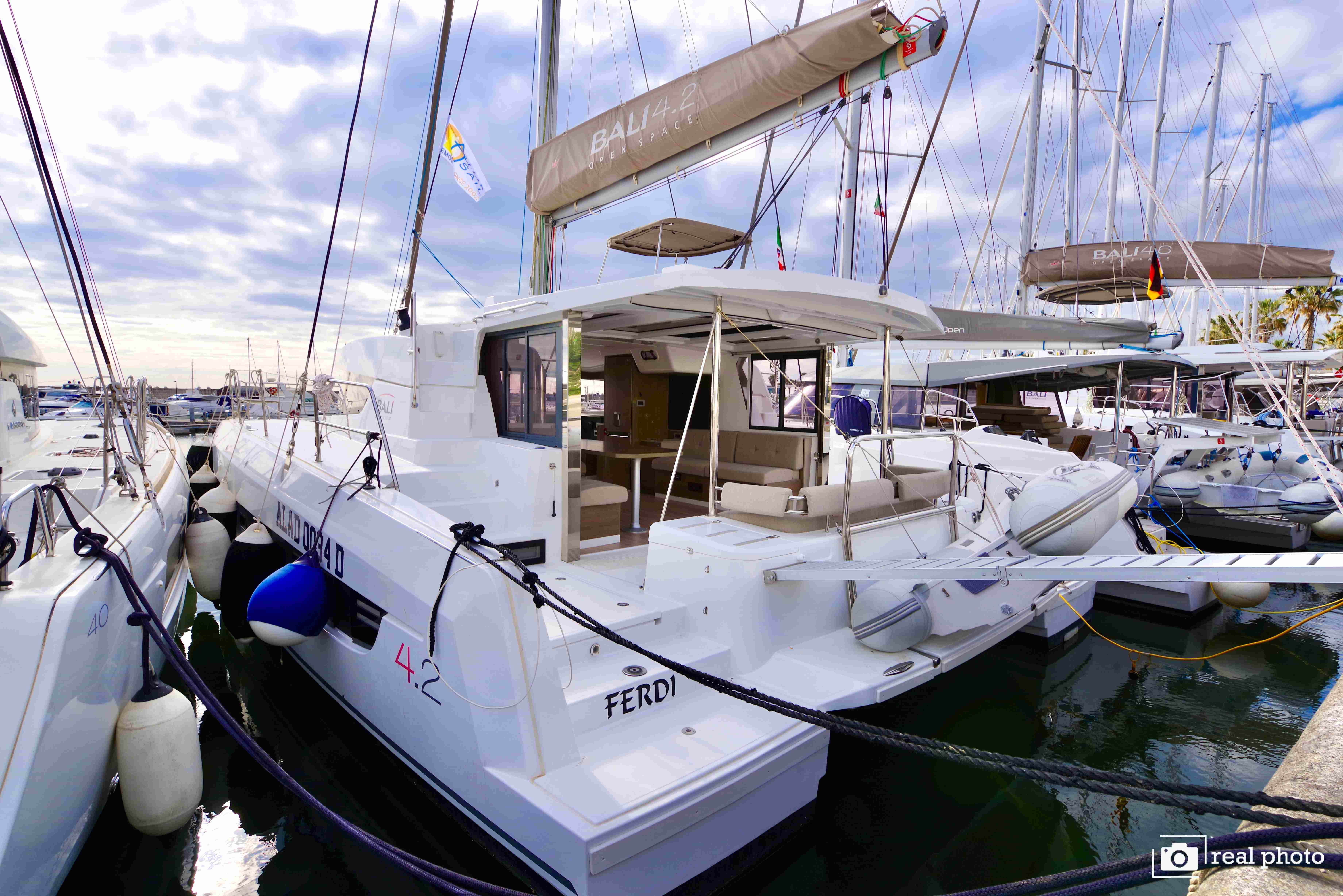 Ferdi - A/C, Generator, Water maker - Catamaran in Castellammare di Stabia