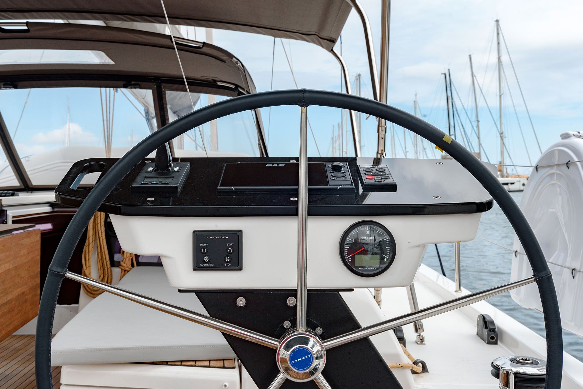 Dione - Water maker, Solar Panel - Sailboat in Cannigione