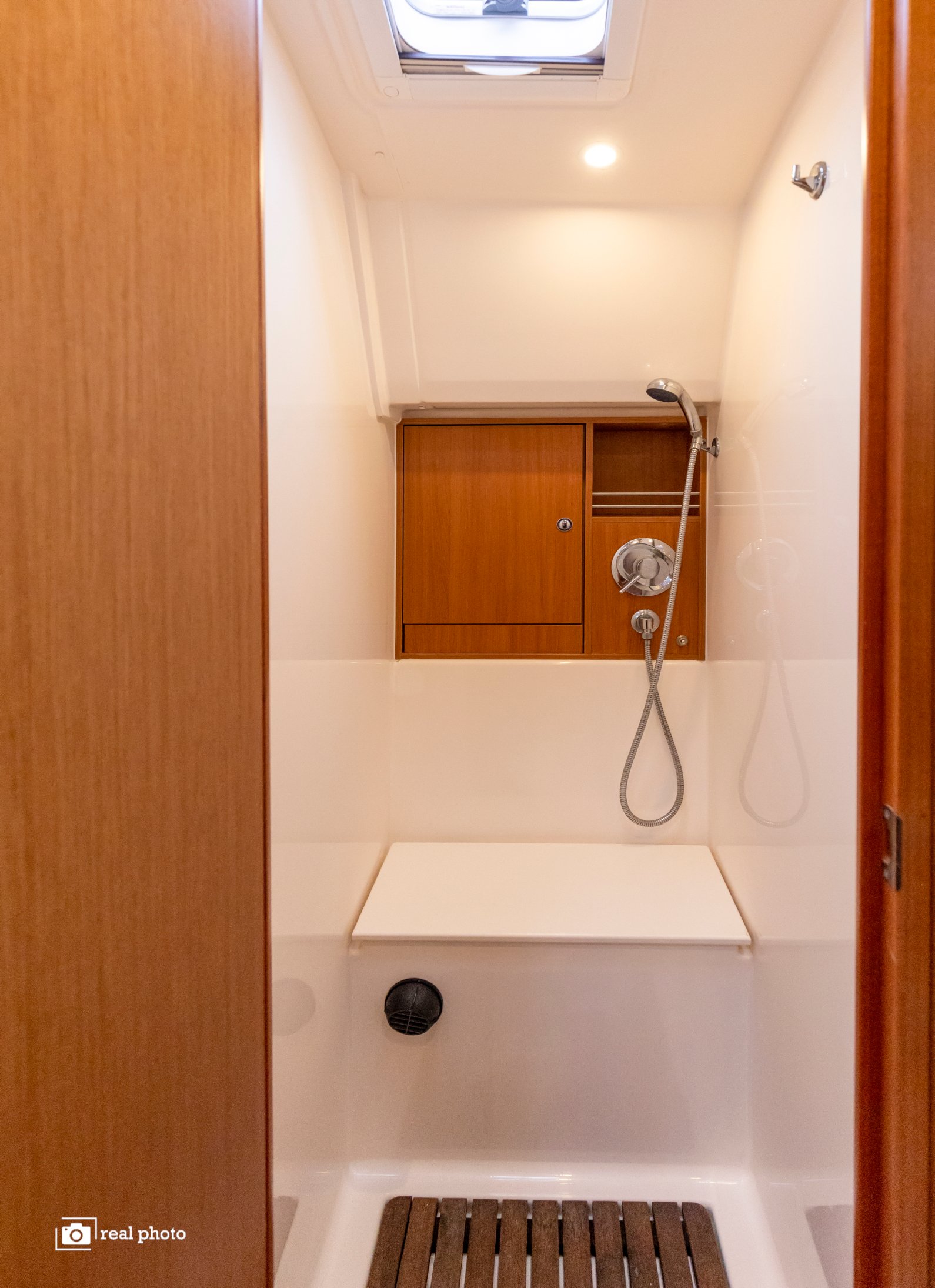 Aladar - Solar Panel - Sailboat in Provincia di Grosseto