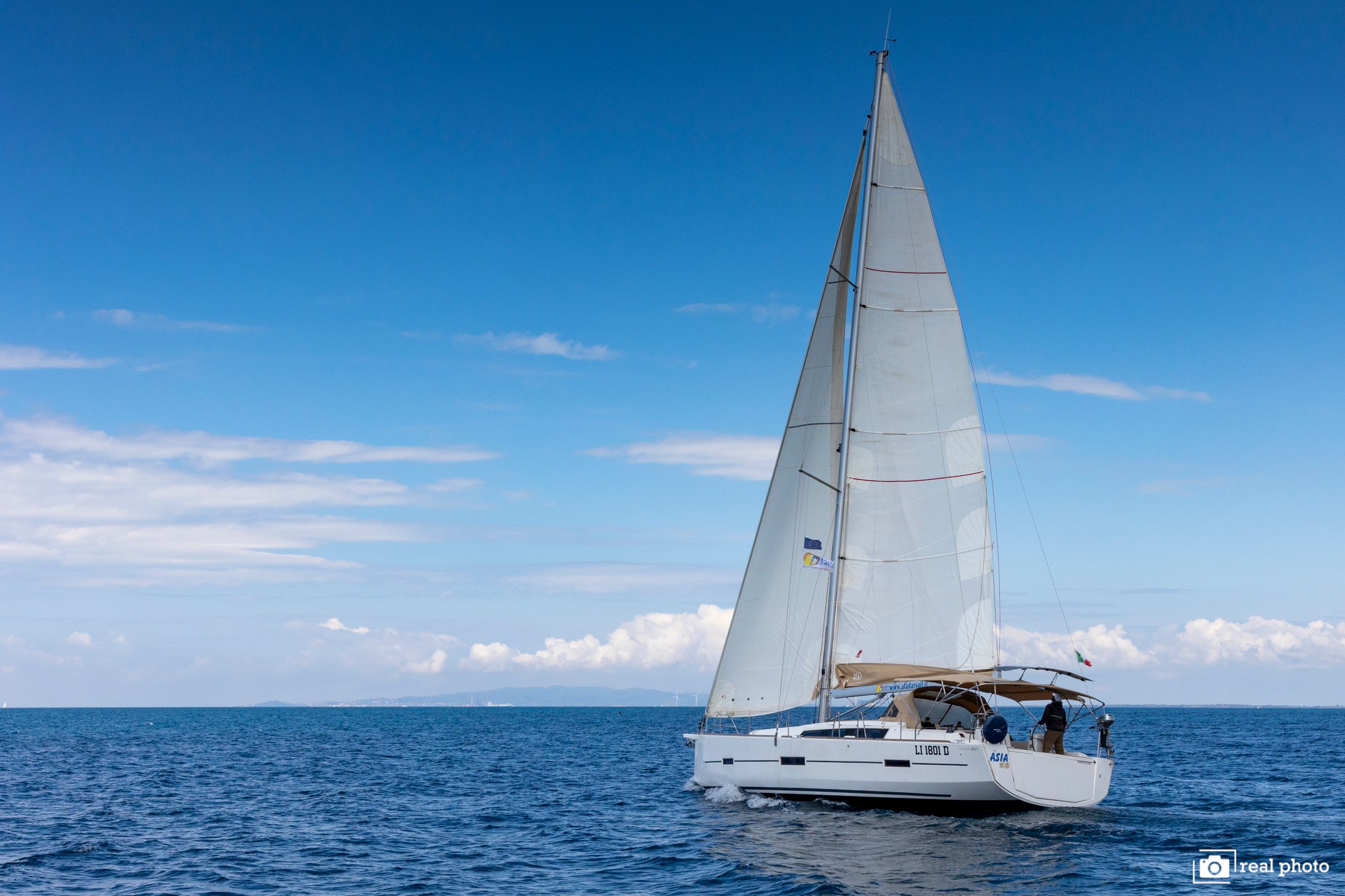 Asia - Solar Panel - Sailboat in Provincia di Grosseto
