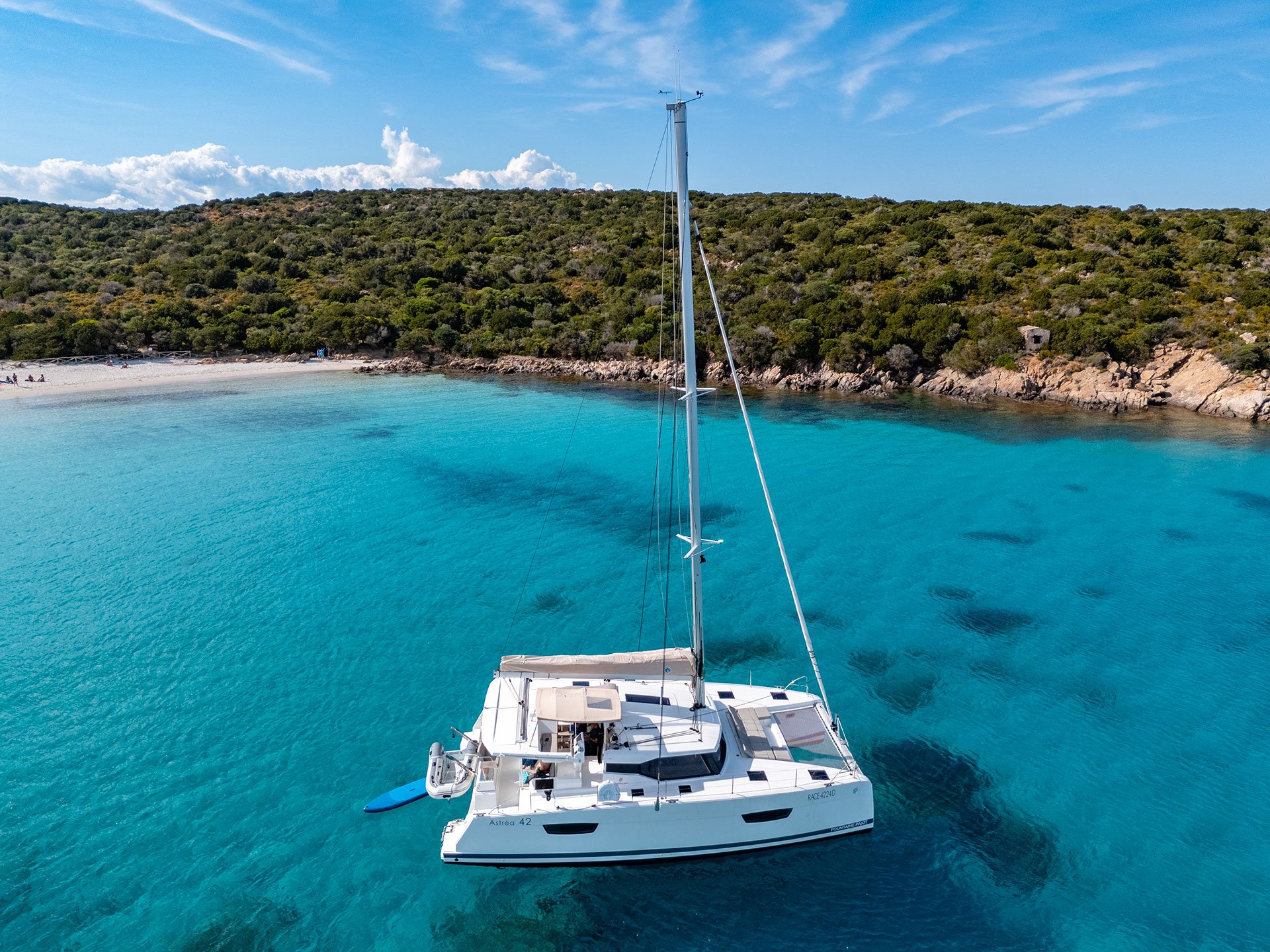 Amapola - A/C, Generator, Water maker. Solar panel - Catamaran in Cannigione