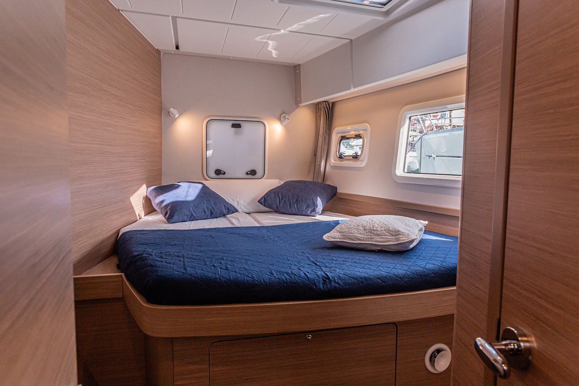 Almalù - A/C, Generator, Water maker - Catamaran in Tonnarella