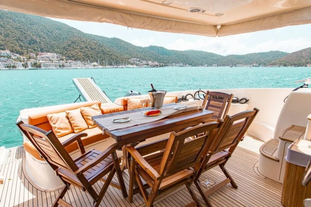 Efe 01 - Motor Yat içinde Göcek