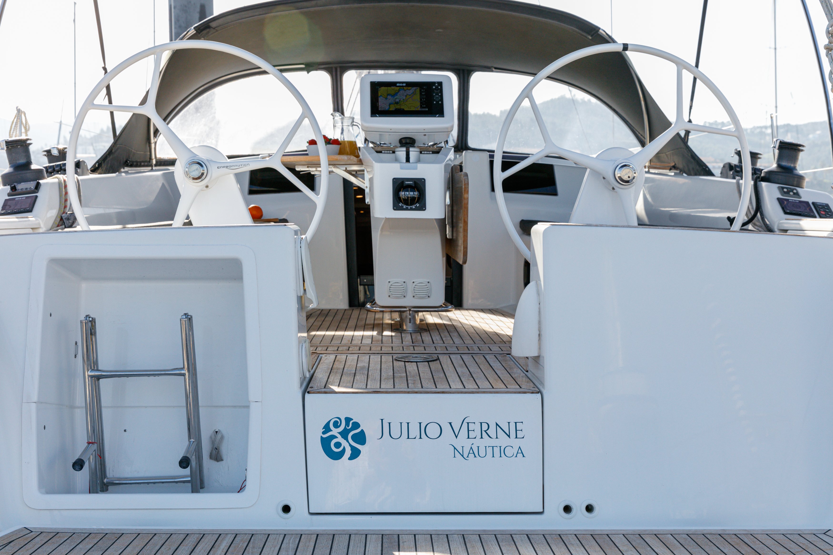 Kraken - Sailboat in Baiona