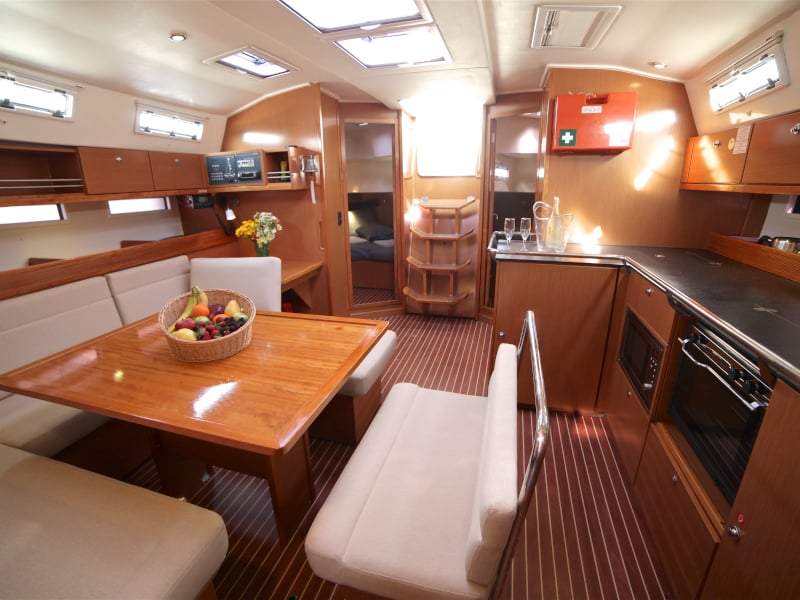 Sail Bravo - Sailboat in Karagözler