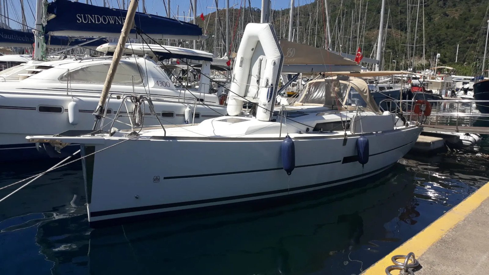 White Pearl - Sailboat in Marmaris