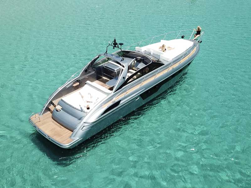 Este 2 - Motor Yacht in Ornos