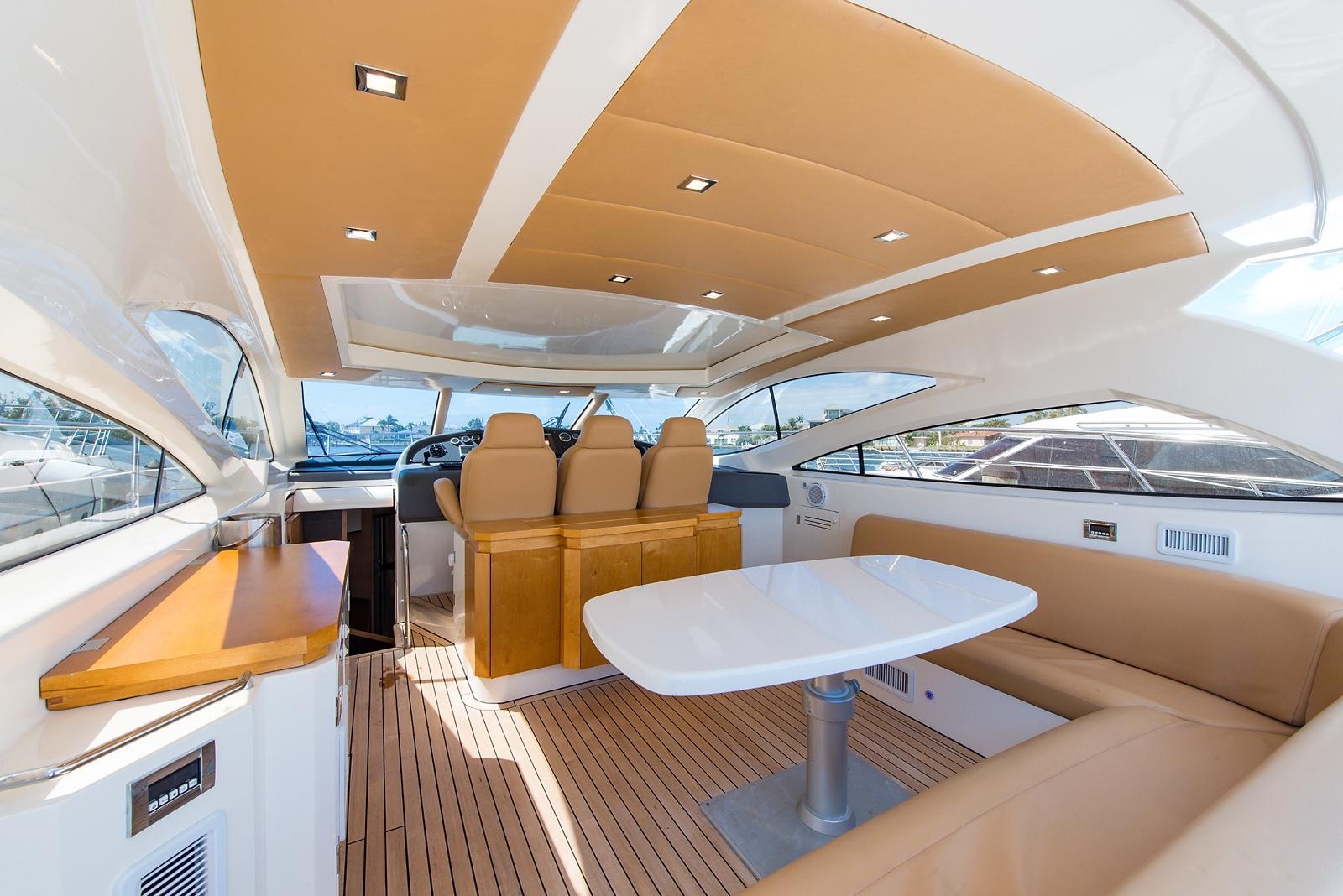 Aron 26 - Motor Yacht in Ornos