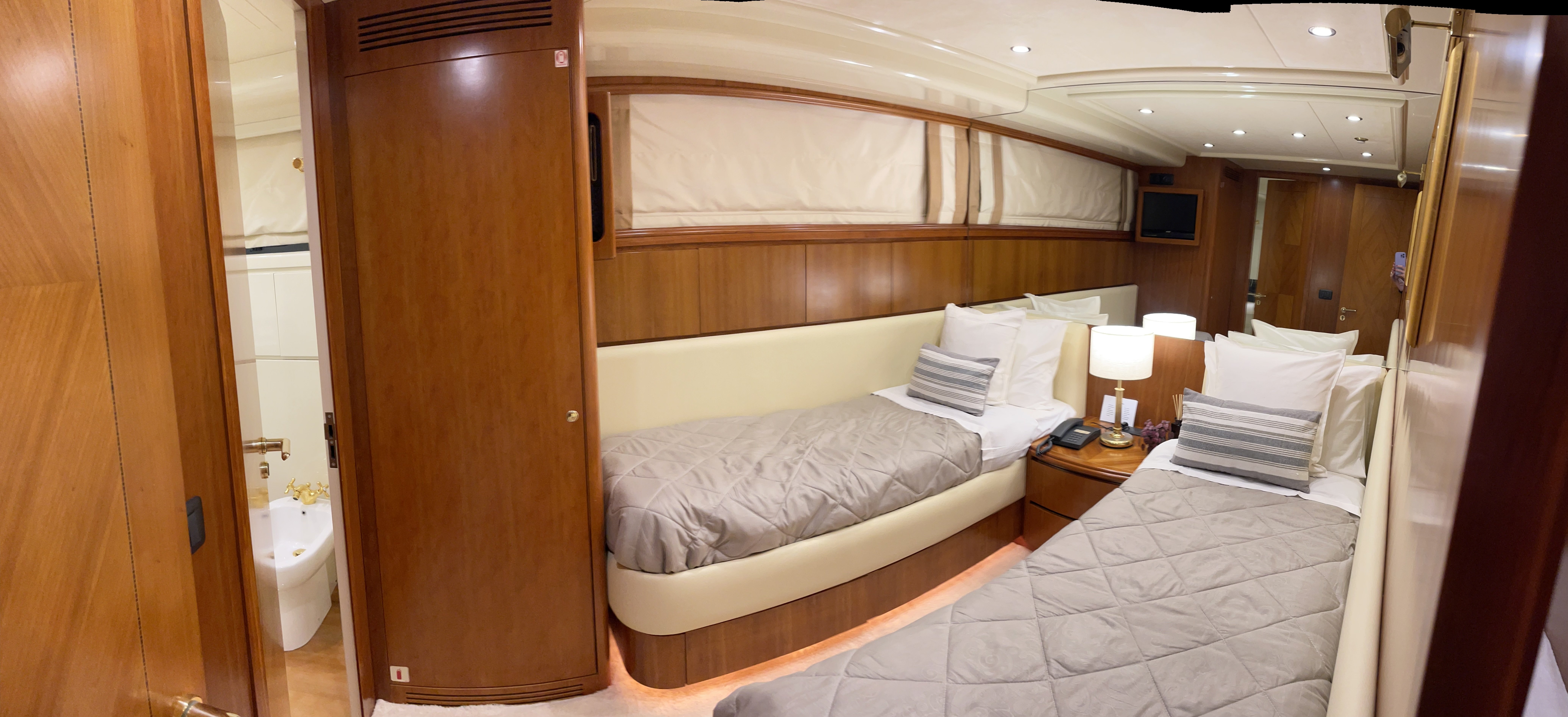 Illya F - Motor Yacht in Ornos