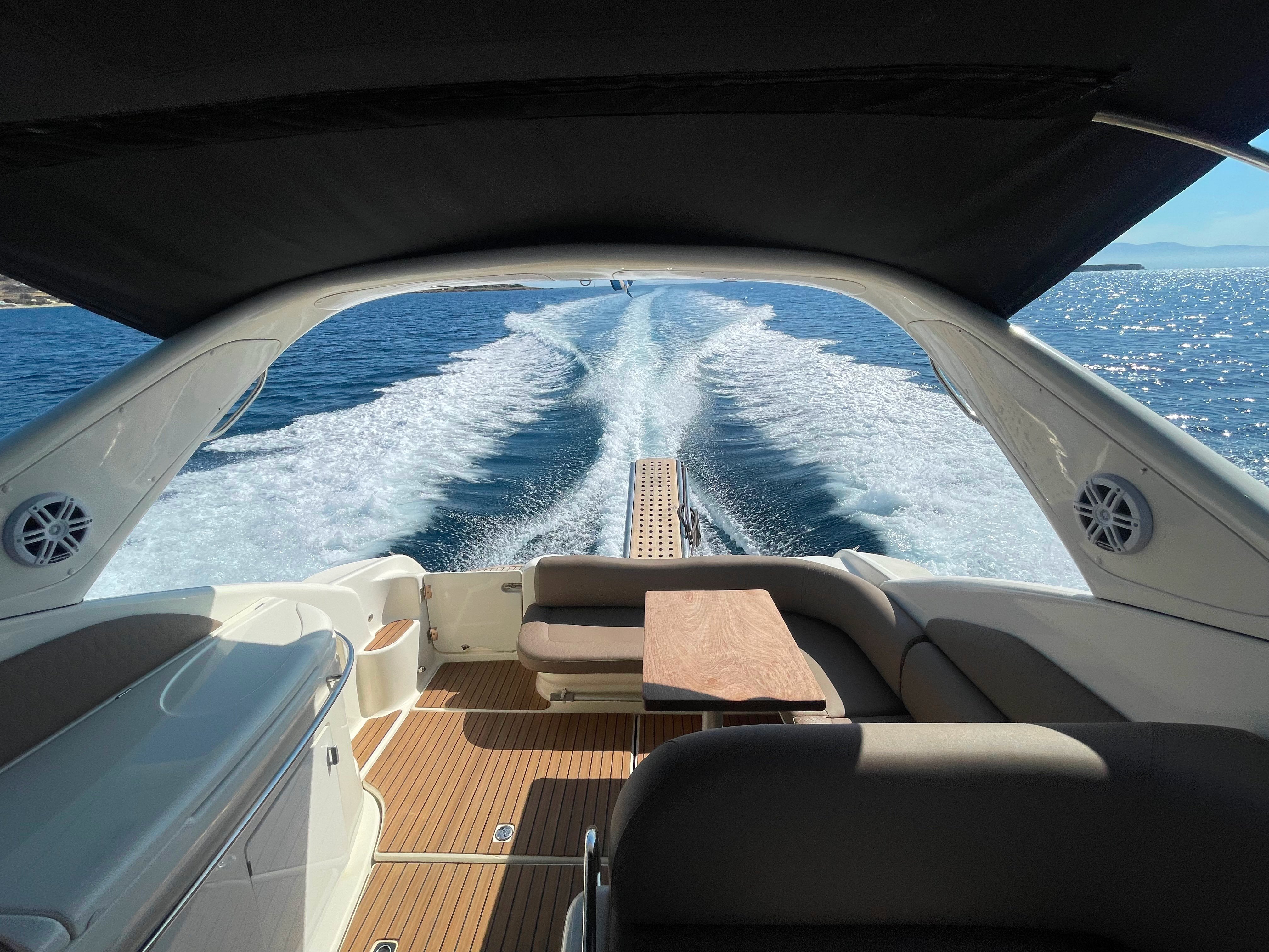 Blondie - Motor Yacht in Ornos