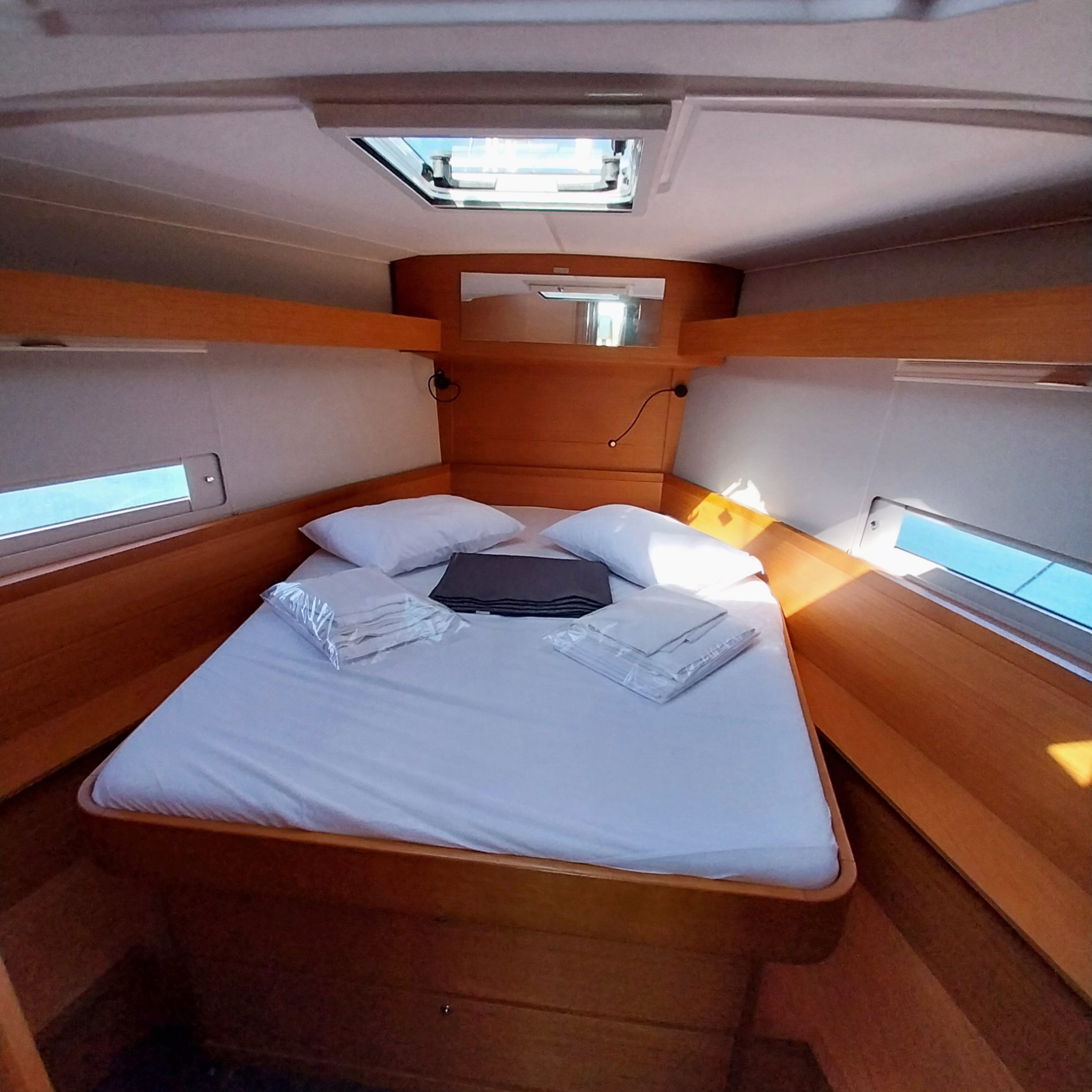 Penelope - Sailboat in Volos