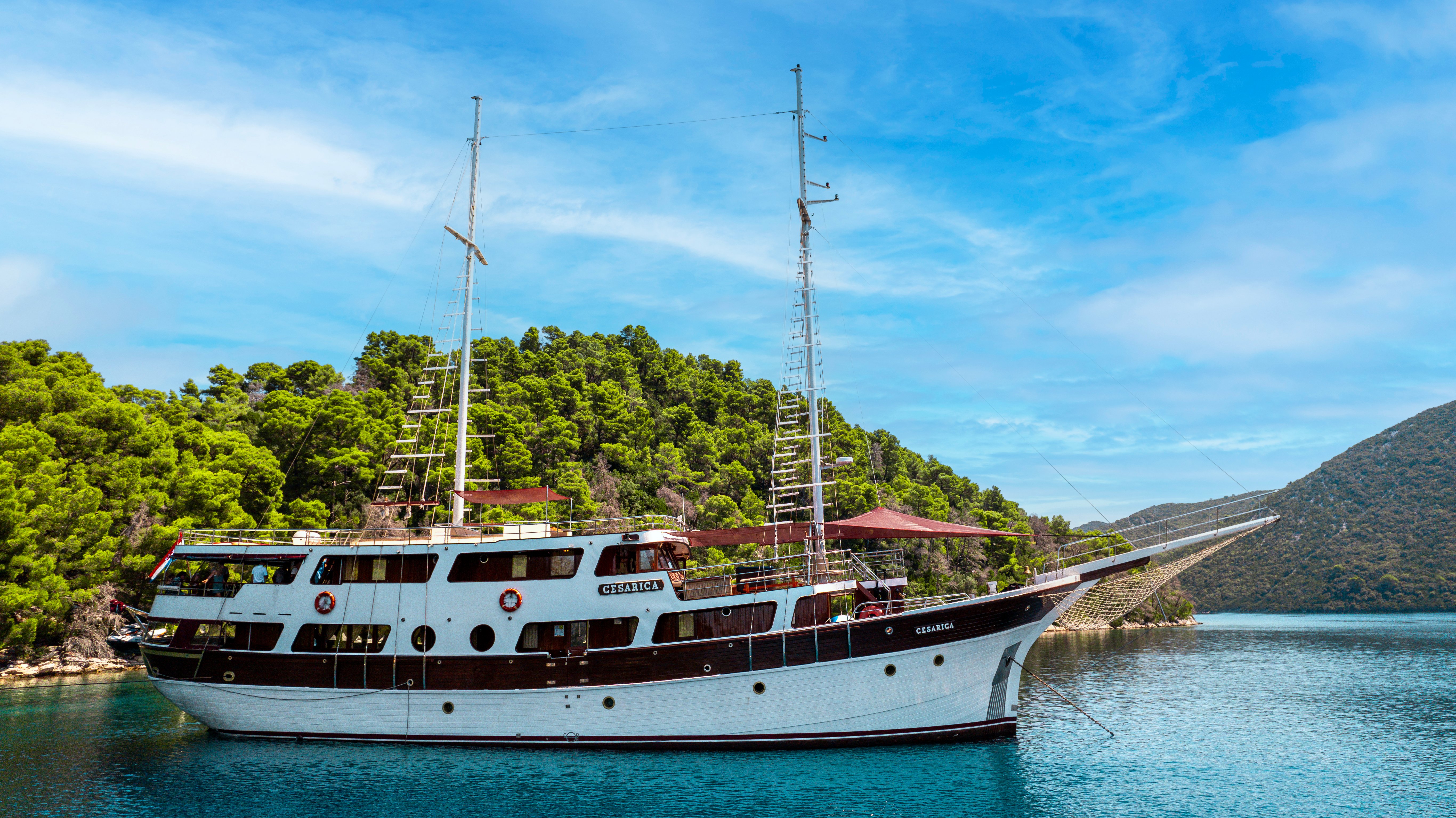 Cesarica - Sailboat in Split