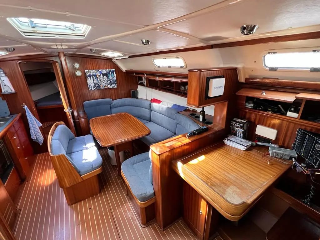 Meropi - Sailboat in Kontokali