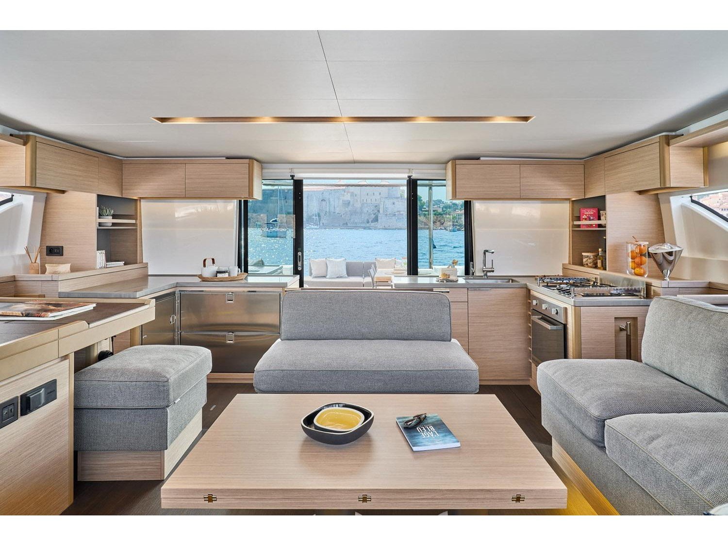 ERRANT VAGABOND - Catamaran in Palairos