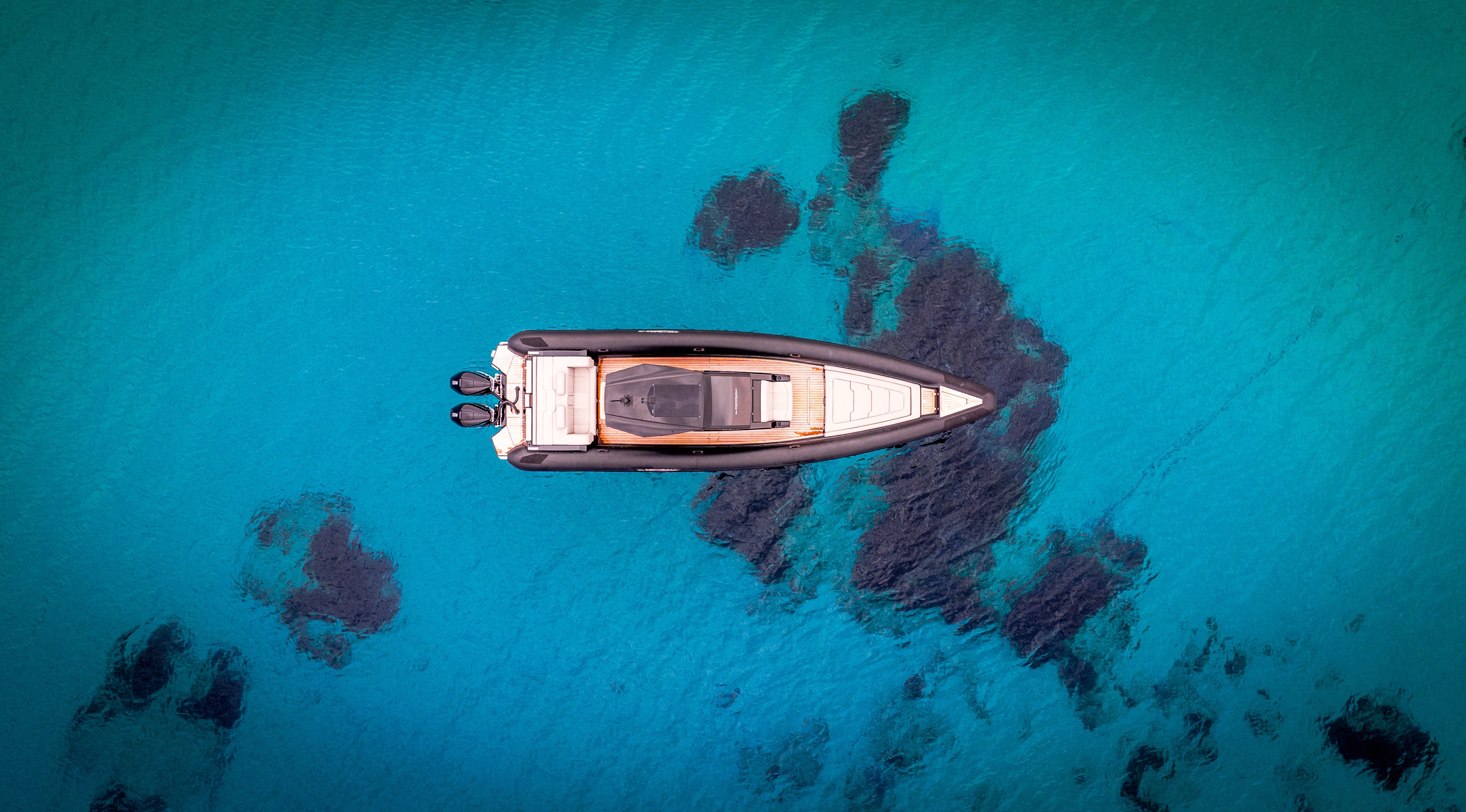 SEADUCTION - Motor Yacht in Mikonos