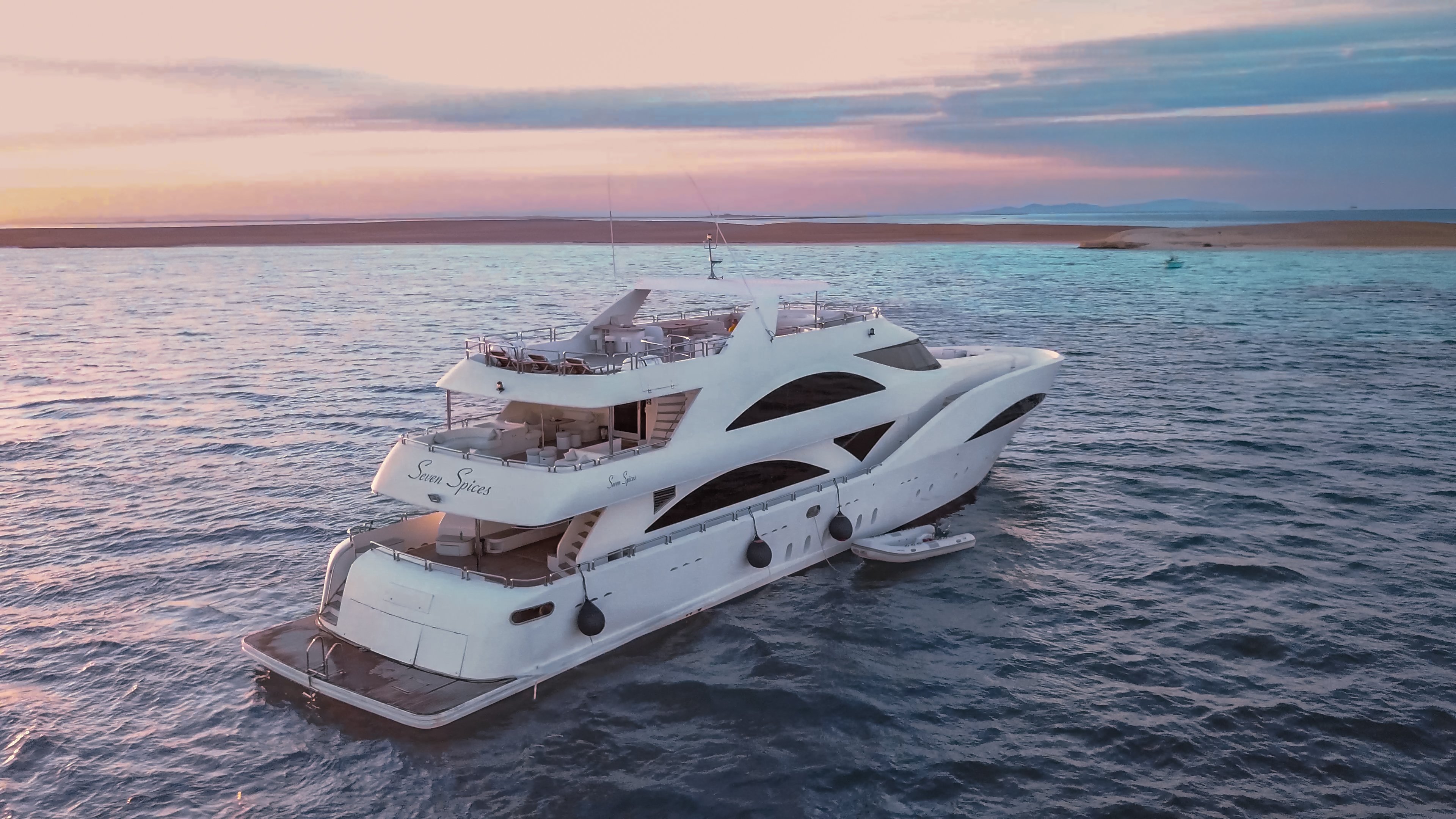 Seven Spices - Motor Yacht in Hurghada 2