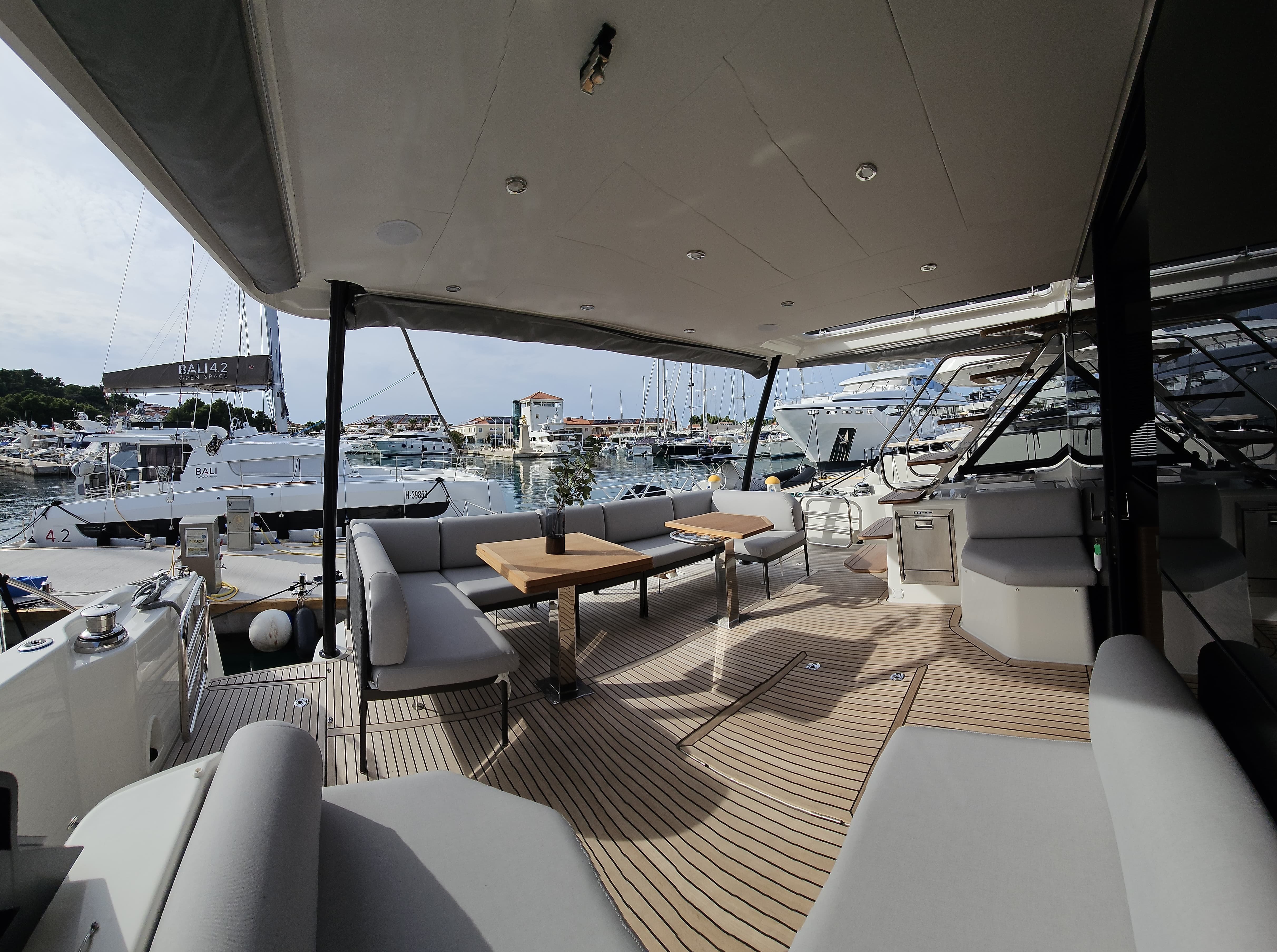 Diamond Si - Catamaran in Rogoznica