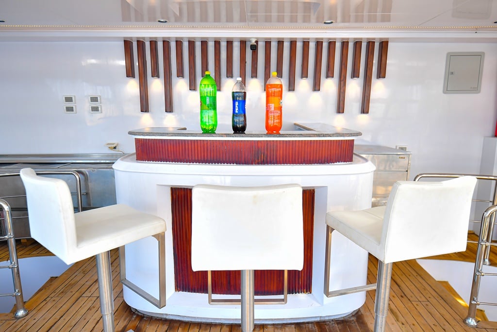 Luxury suite upper deck